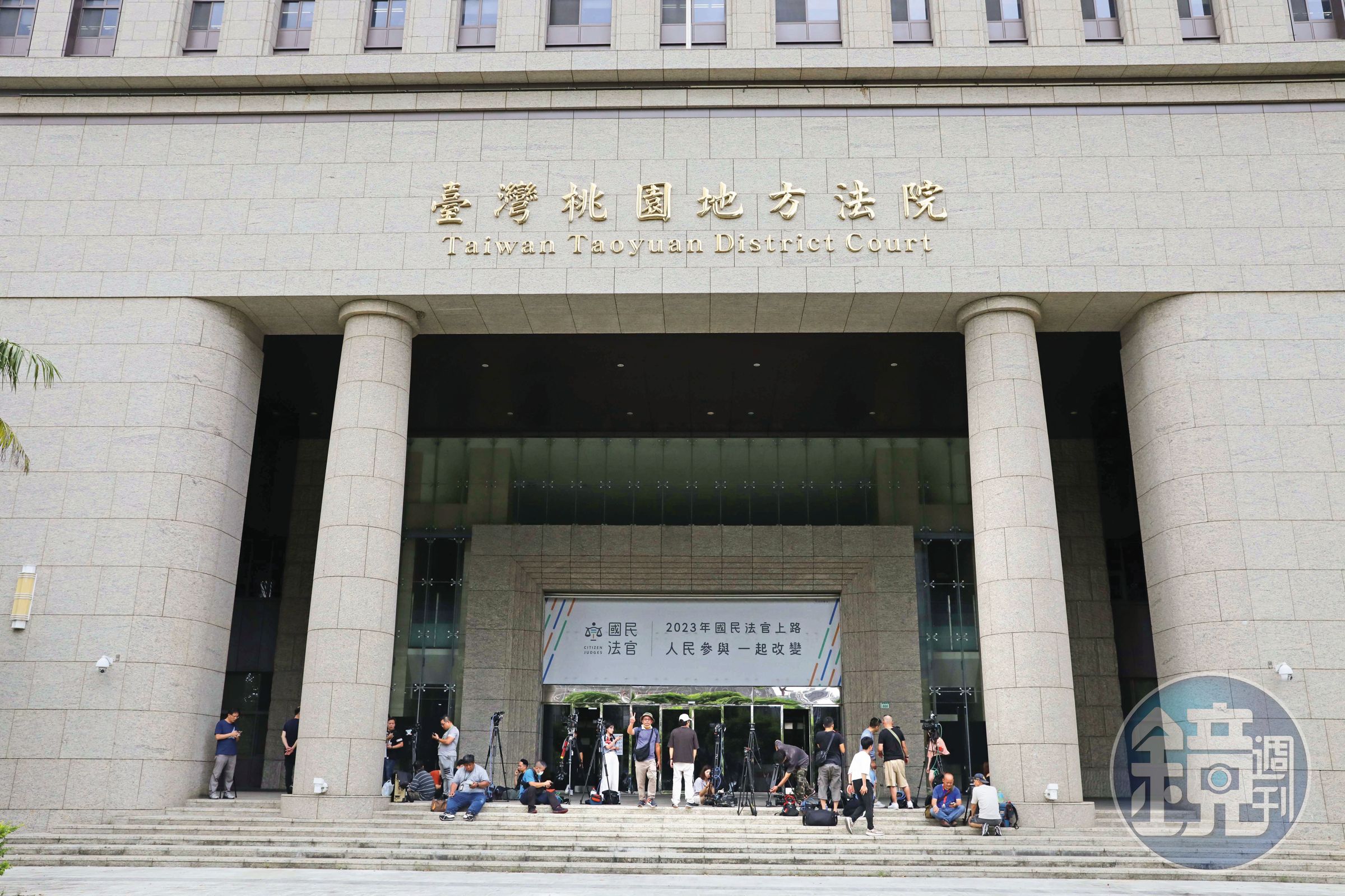 桃園地院連月來密集開庭審理鄭文燦案，持續勘驗多場會議光碟，確認土地開發流程與對價關係。