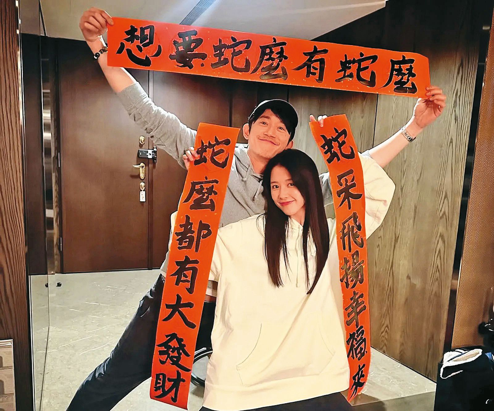 吳慷仁、邵雨薇3年前「見習婚禮」，至今仍未鬆口婚事。（翻攝邵雨薇IG）