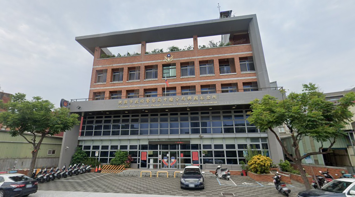 桃園市中壢警分局興國派出所月初發生員警槍擊事件。(翻攝Google Maps)