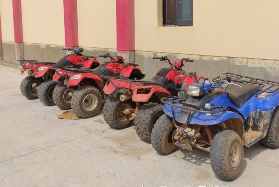 近年來沙灘車活動事故頻傳，屏東縣府訂定「屏東縣沙灘車活動管理自治條例」以法制化治理。（屏東縣政府提供）