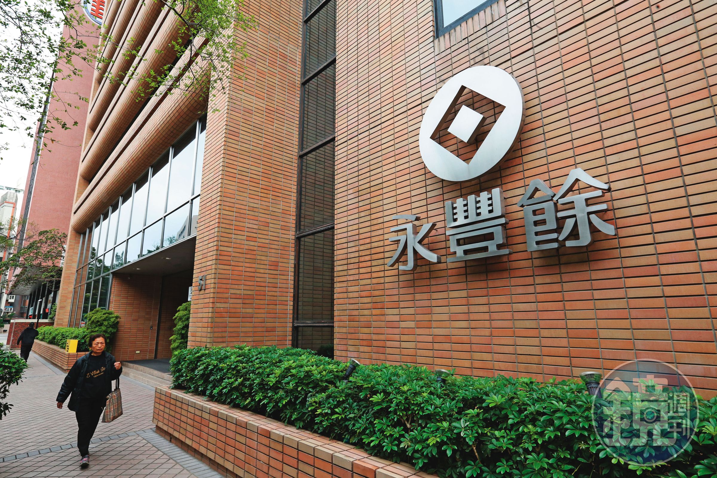 永豐餘集團從紙業跨足科技,助元太躍為全球市占超過9成的電子紙霸主。