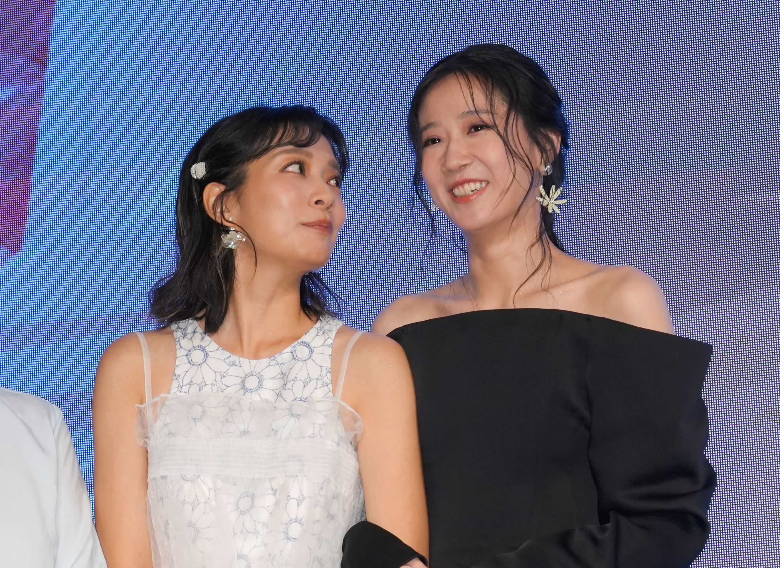 林雨宣和方志友都是星光大道出身的歌手轉戰演戲。