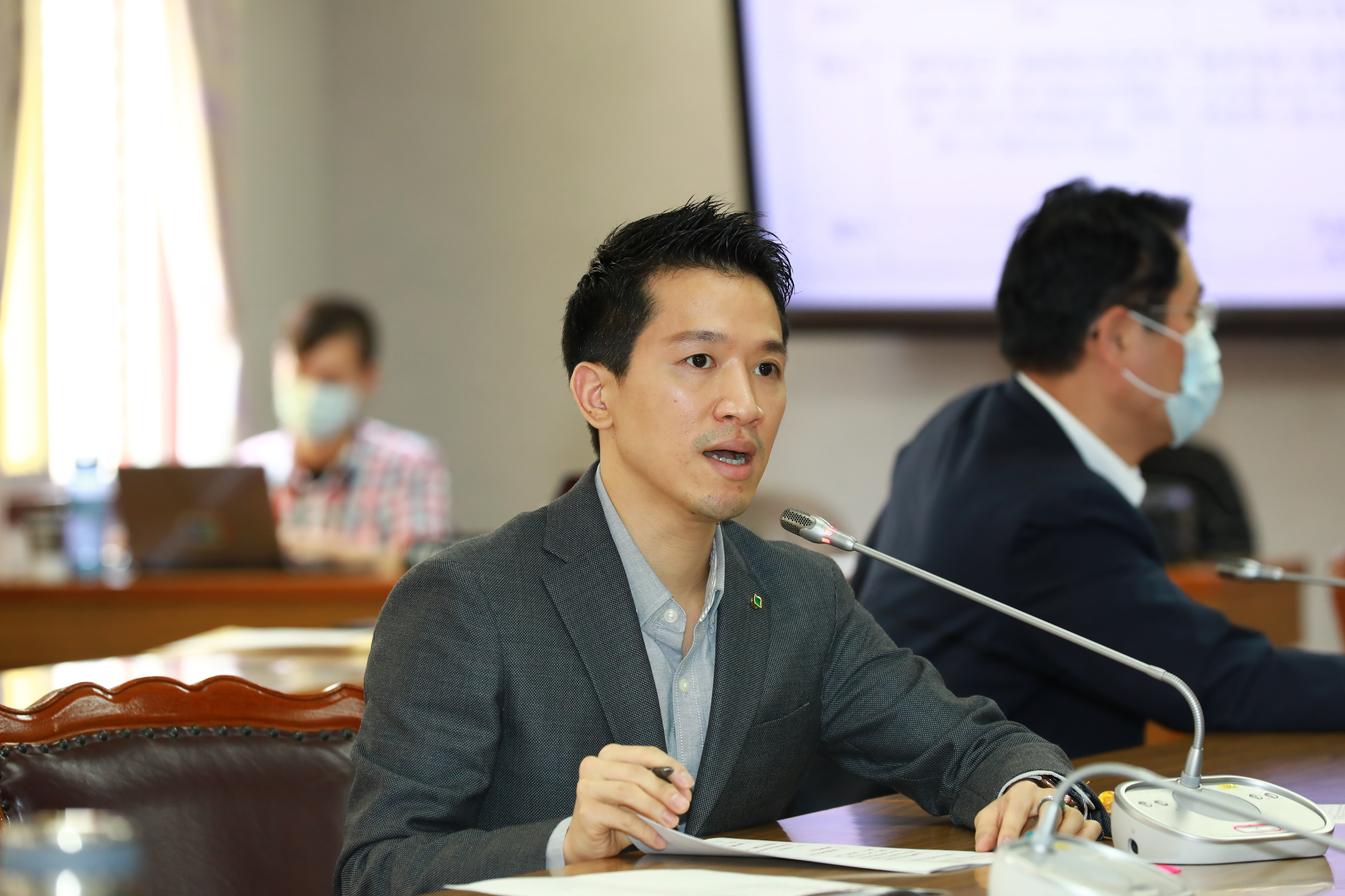 傳出在黨內初選不敵王世堅的何志偉將接任總統府副祕書長一職。（本刊資料照）