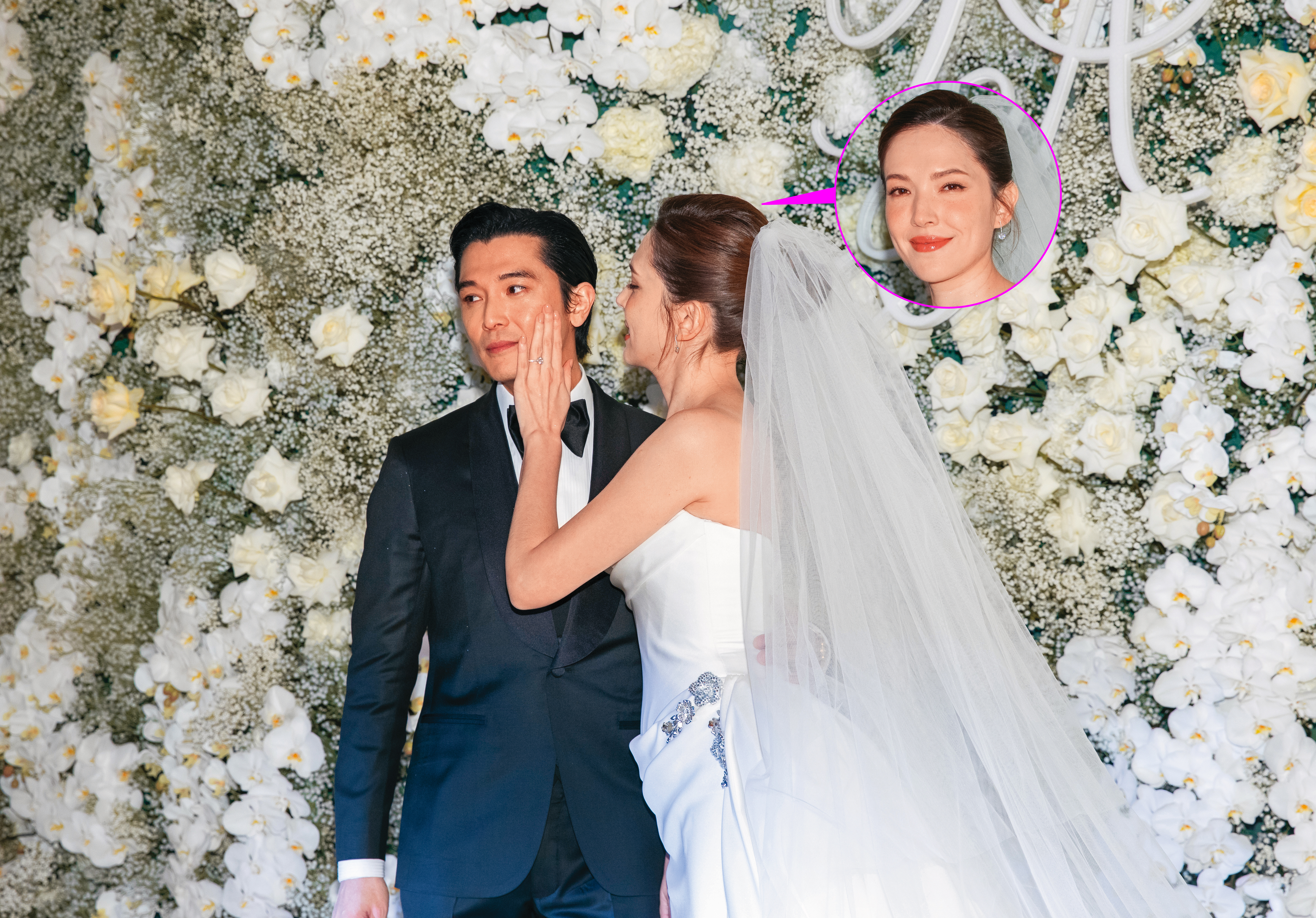 許瑋甯為大家示範馭夫術，當腦公不乖的時候，我們就醬給他巴蕊…才不是，人家在幫帥尪擦口紅印啦！