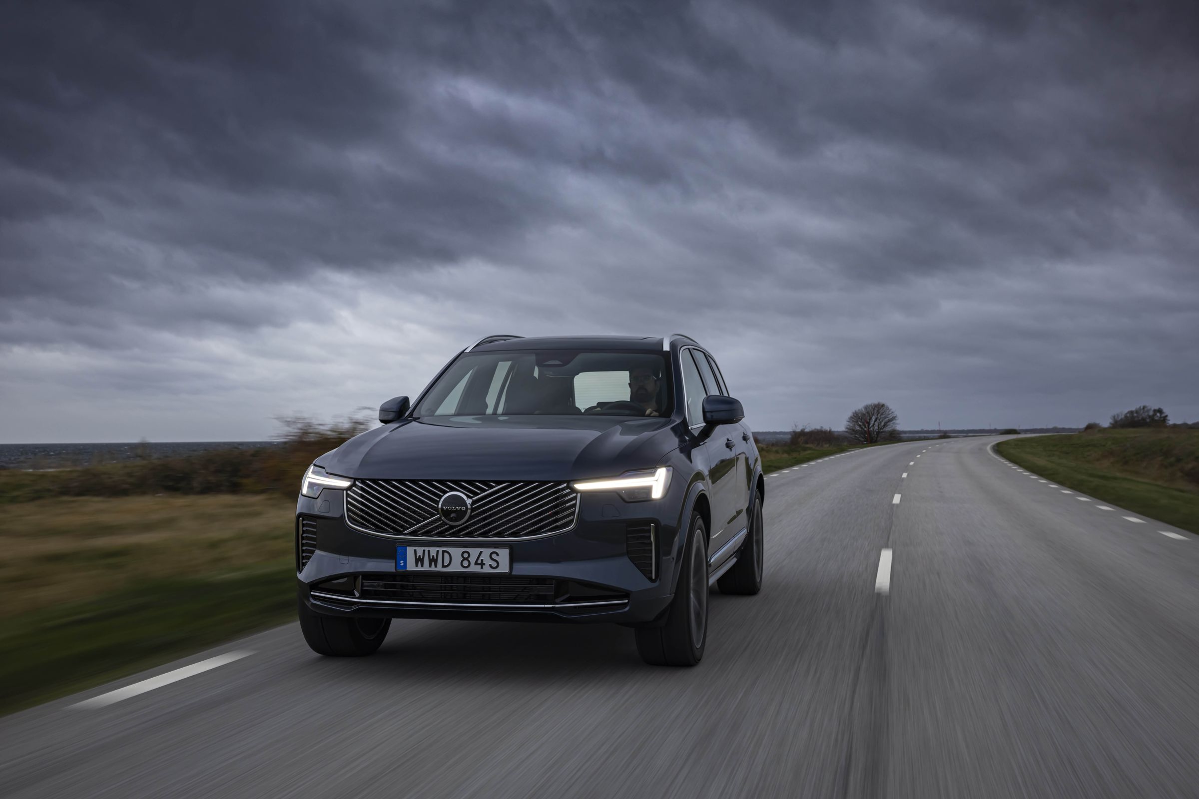 VOLVO XC90 Plus B5