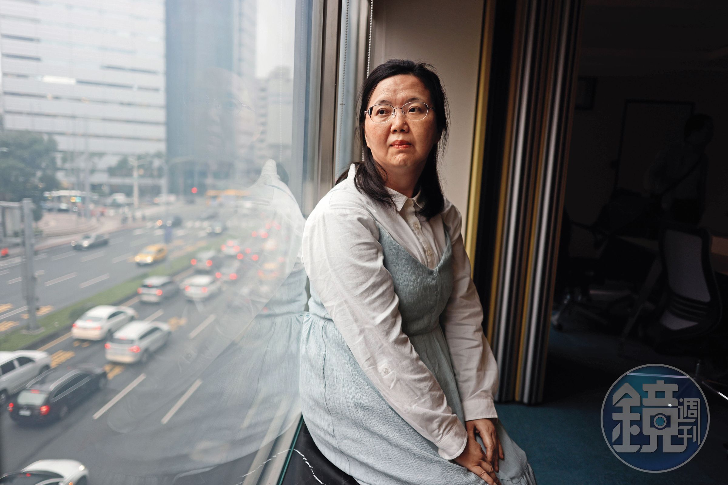 侯娟妃表示自己已50歲，看診累到吐血，決心退休過自己的人生。