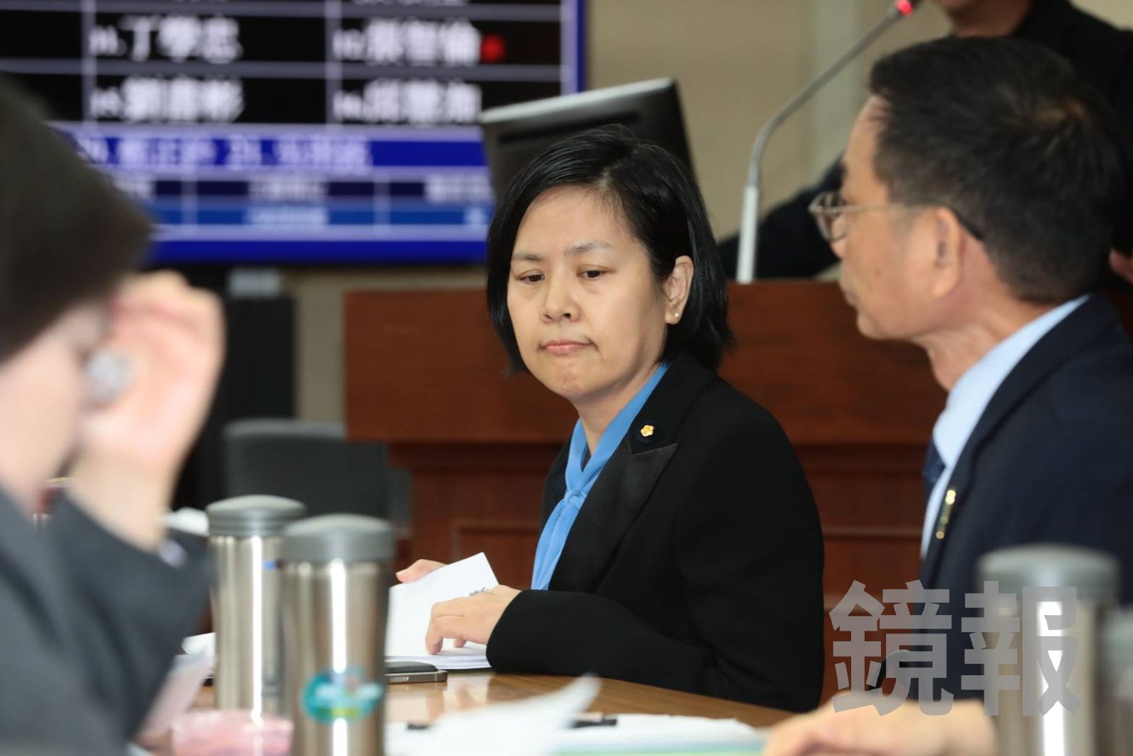 直播稱「高虹安收柯文哲700萬」 李貞秀再三致歉:情緒激動混淆資訊