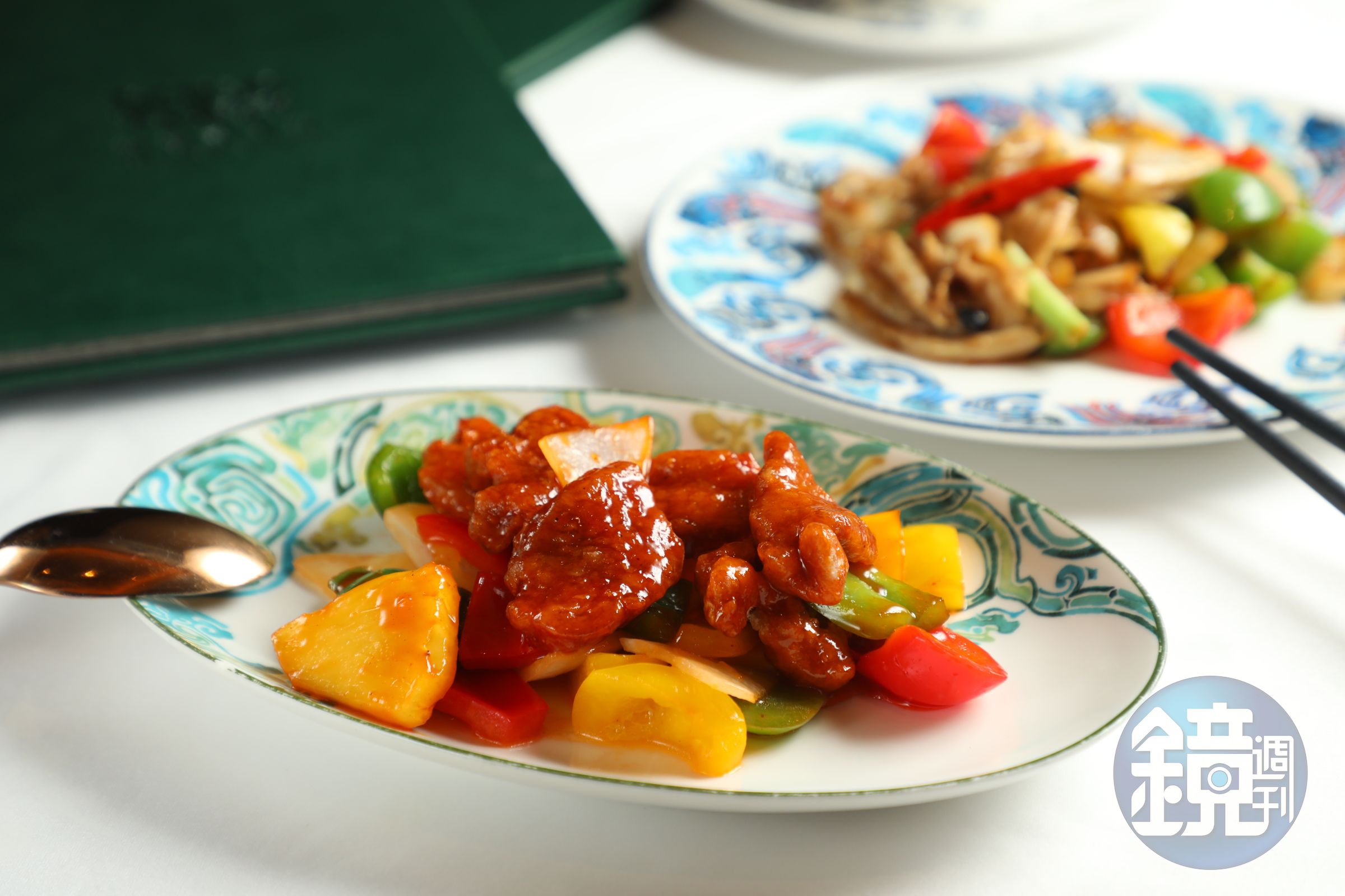 「富哥咕噜肉」只取軟嫩無筋的第一道肉製作。（港幣248元／份，約NT$922）
