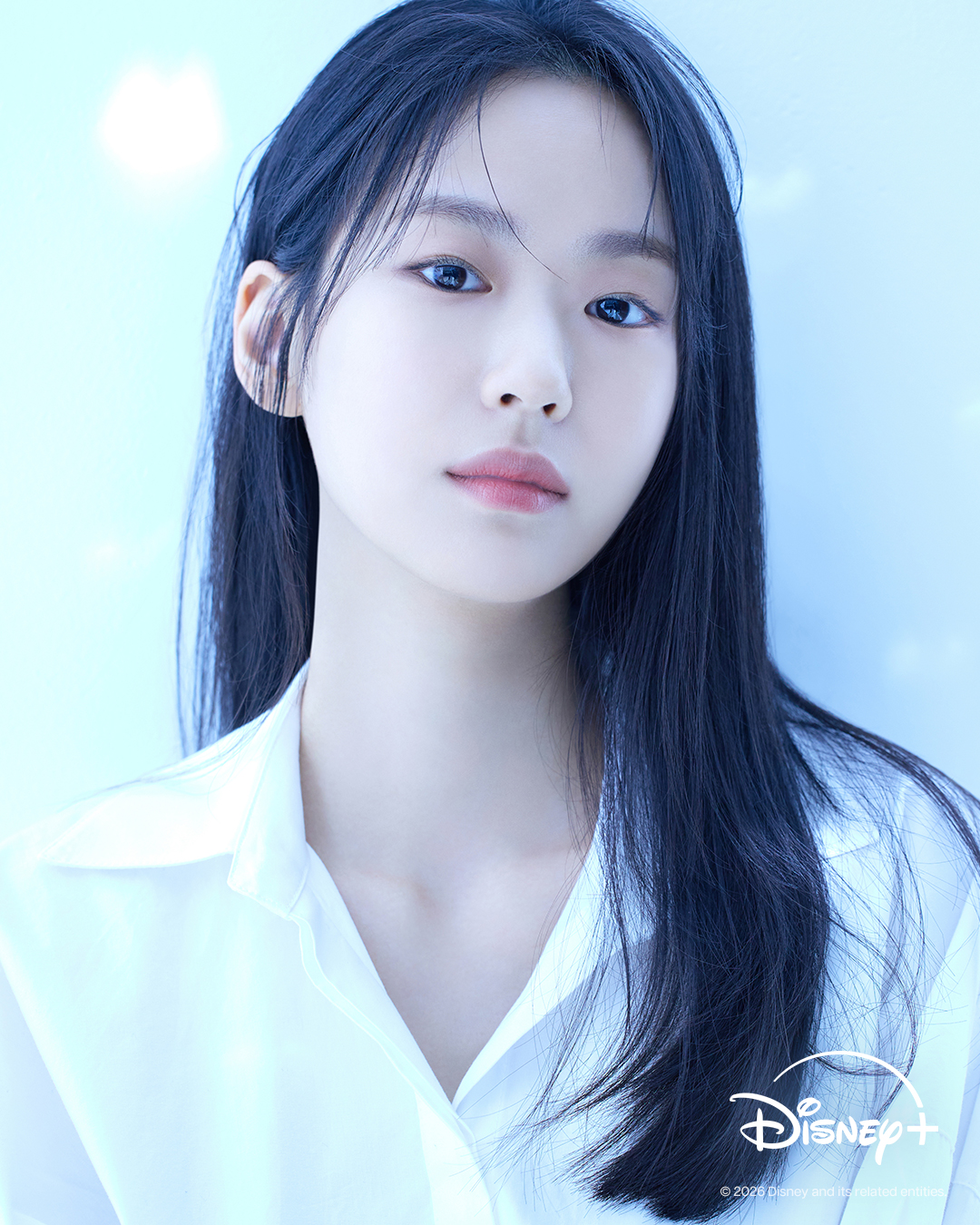 李利覃在《CODE魔鬼交易》(暫譯)飾演冷酷檢察官,與南柱赫展開精彩對決。(Disney+提供)