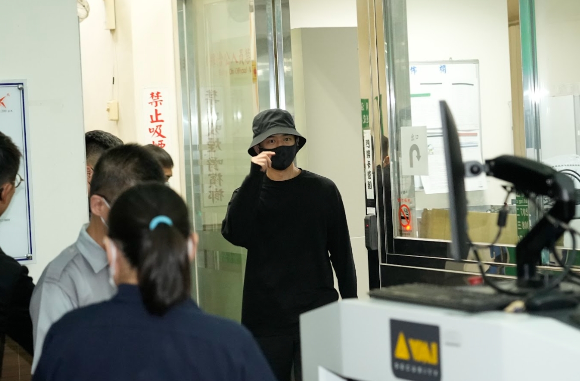 陳柏霖稍早向法官致謝。