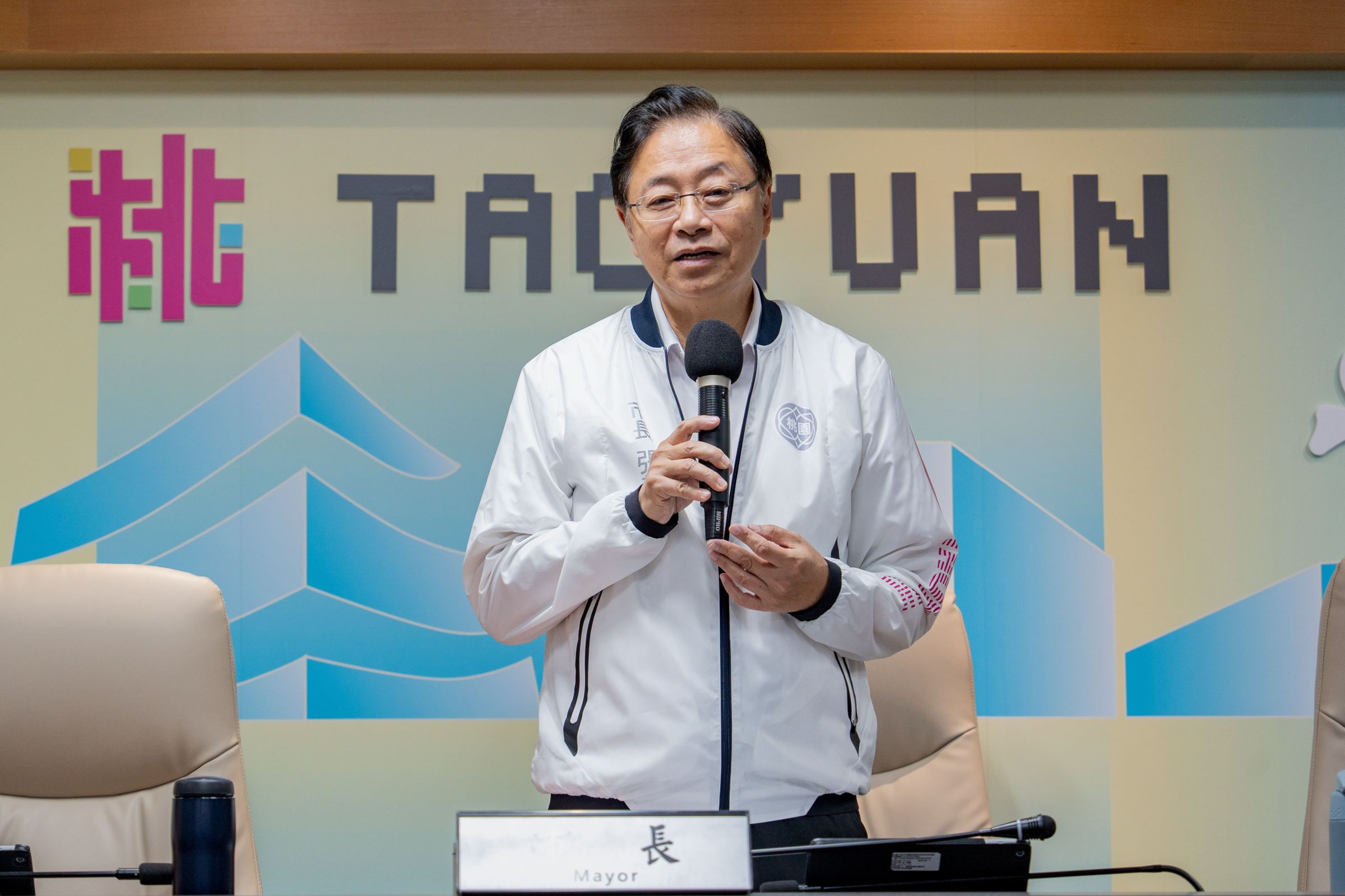 張善表示，市府將同時評估增設2座棒壘球場。（桃園市政府提供）