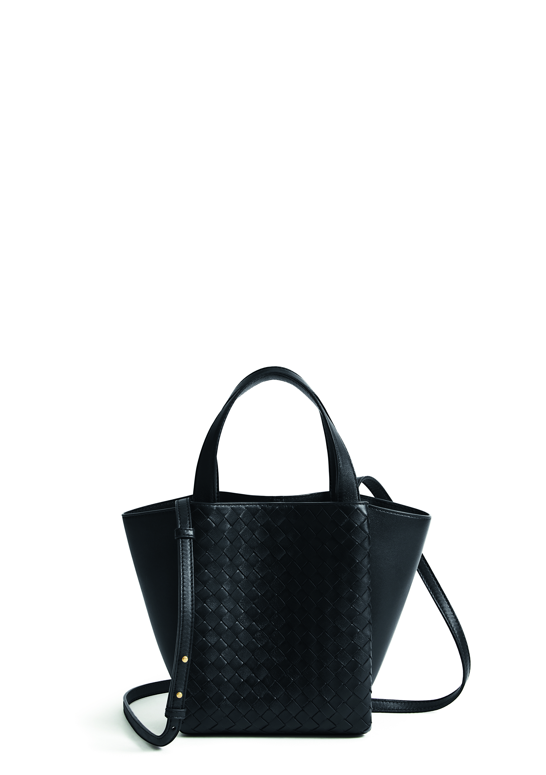 Mini Corso。價格店洽(BOTTEGA VENETA提供)