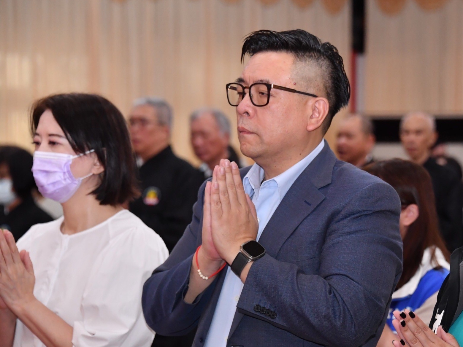 國民黨籍台北市議會副議長葉林傳（右）疑似涉貪。（翻攝自葉林傳臉書）