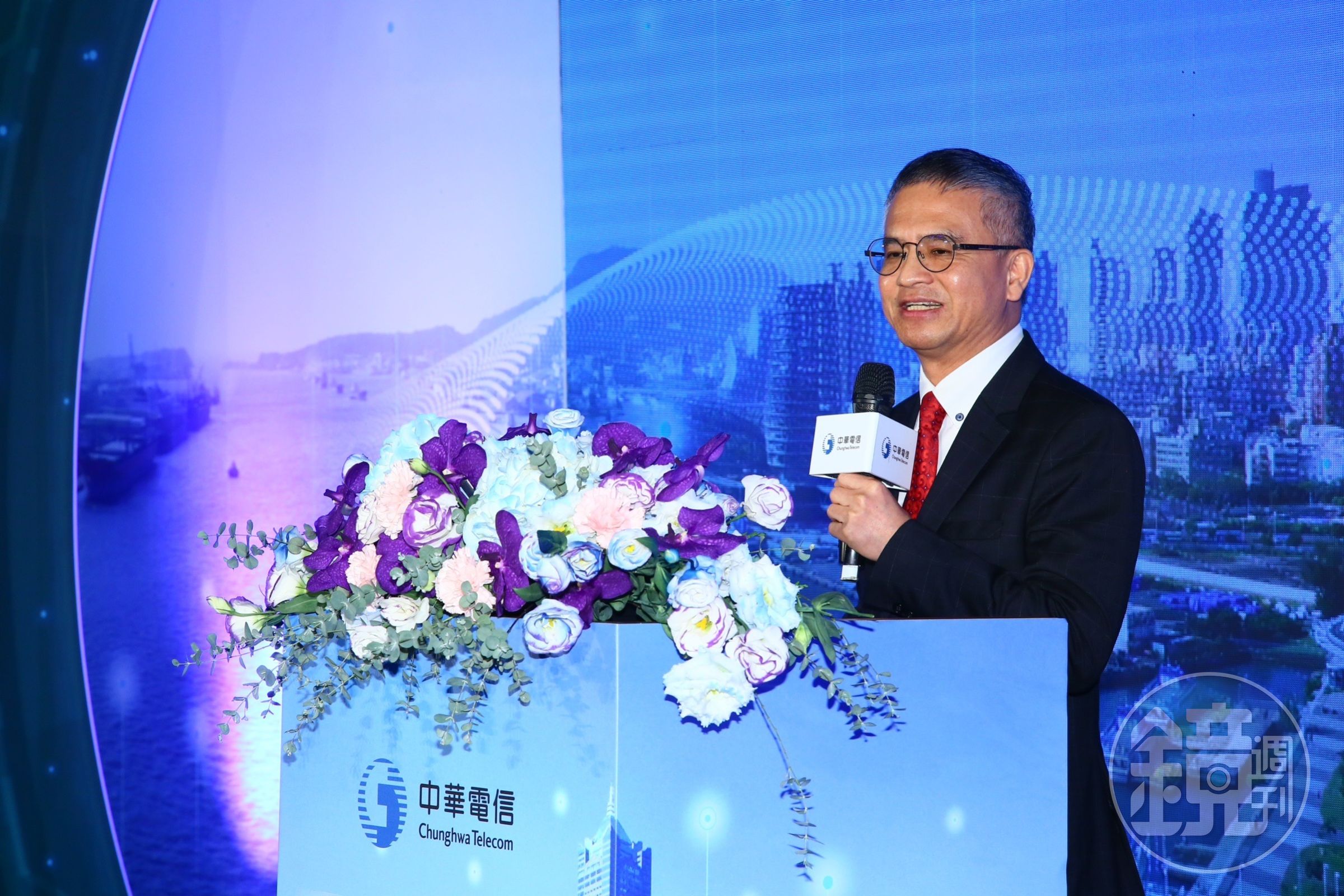 郭水義表示中華電信聯手Ericsson、Nokia打造全台最大規模的5G網路切片場域。