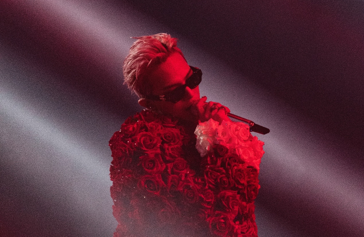 GD世界巡迴演唱會Übermensch展現個人魅力。（GALAXY CORPORATION提供）