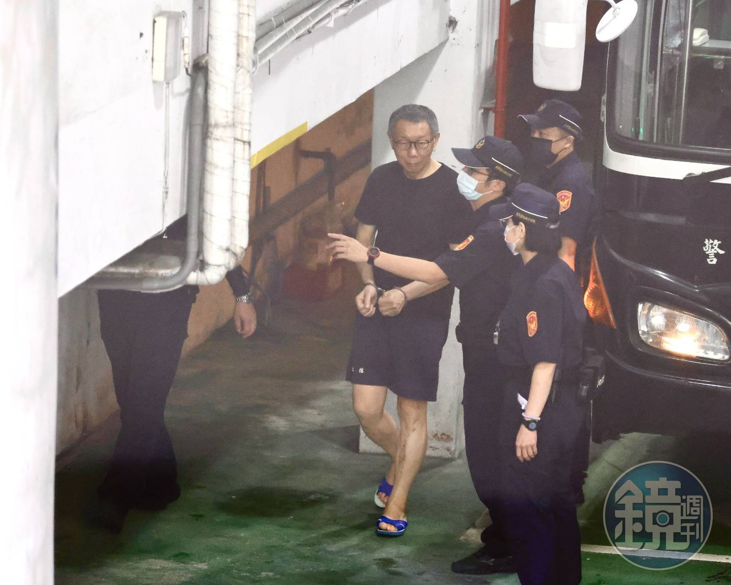 柯文哲在證人面前罵檢察官，法官提醒這會影響證述價值。