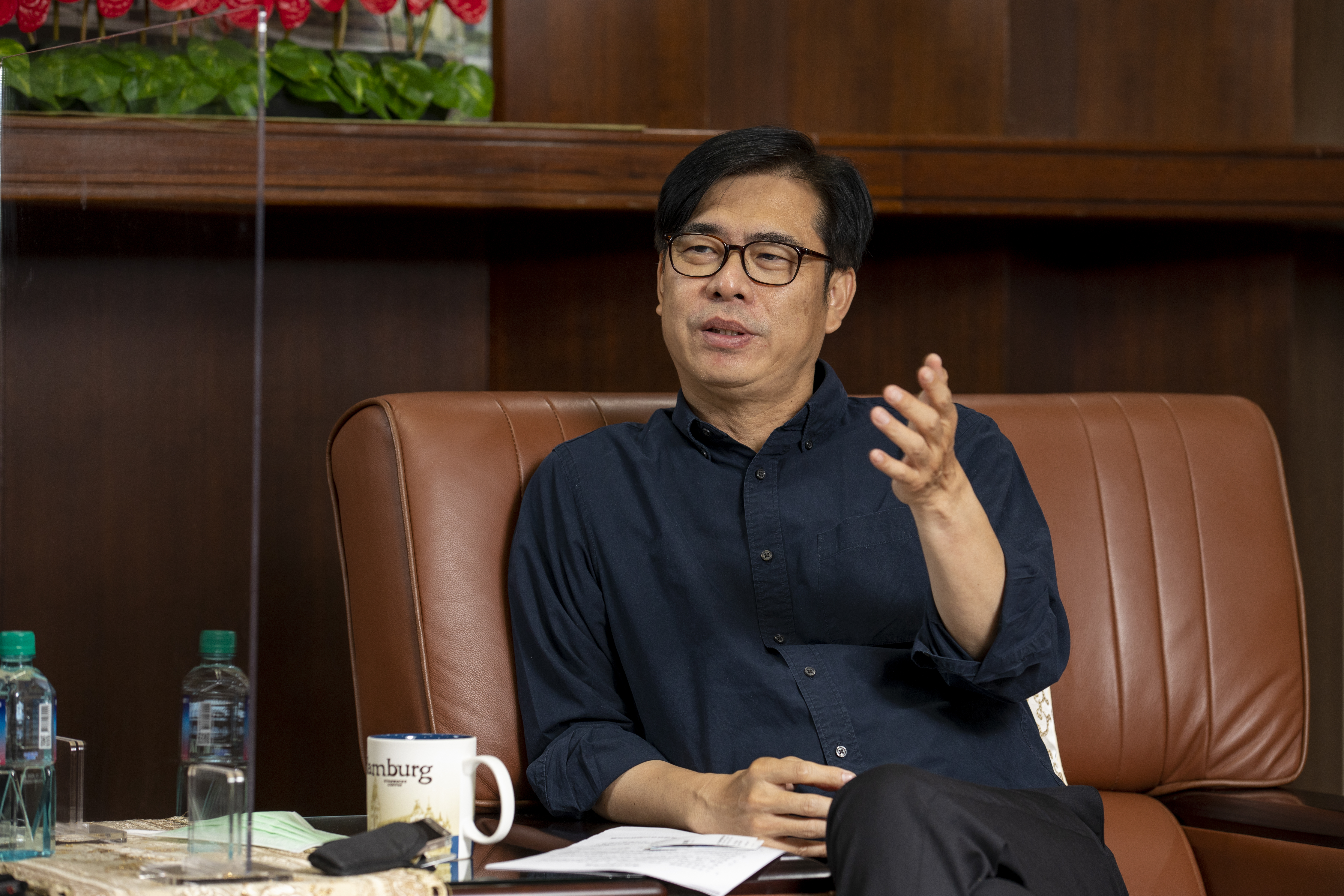 陳其邁昨天深夜po文表態大罷免立場，呼籲大家出來投票。（本刊資料照）