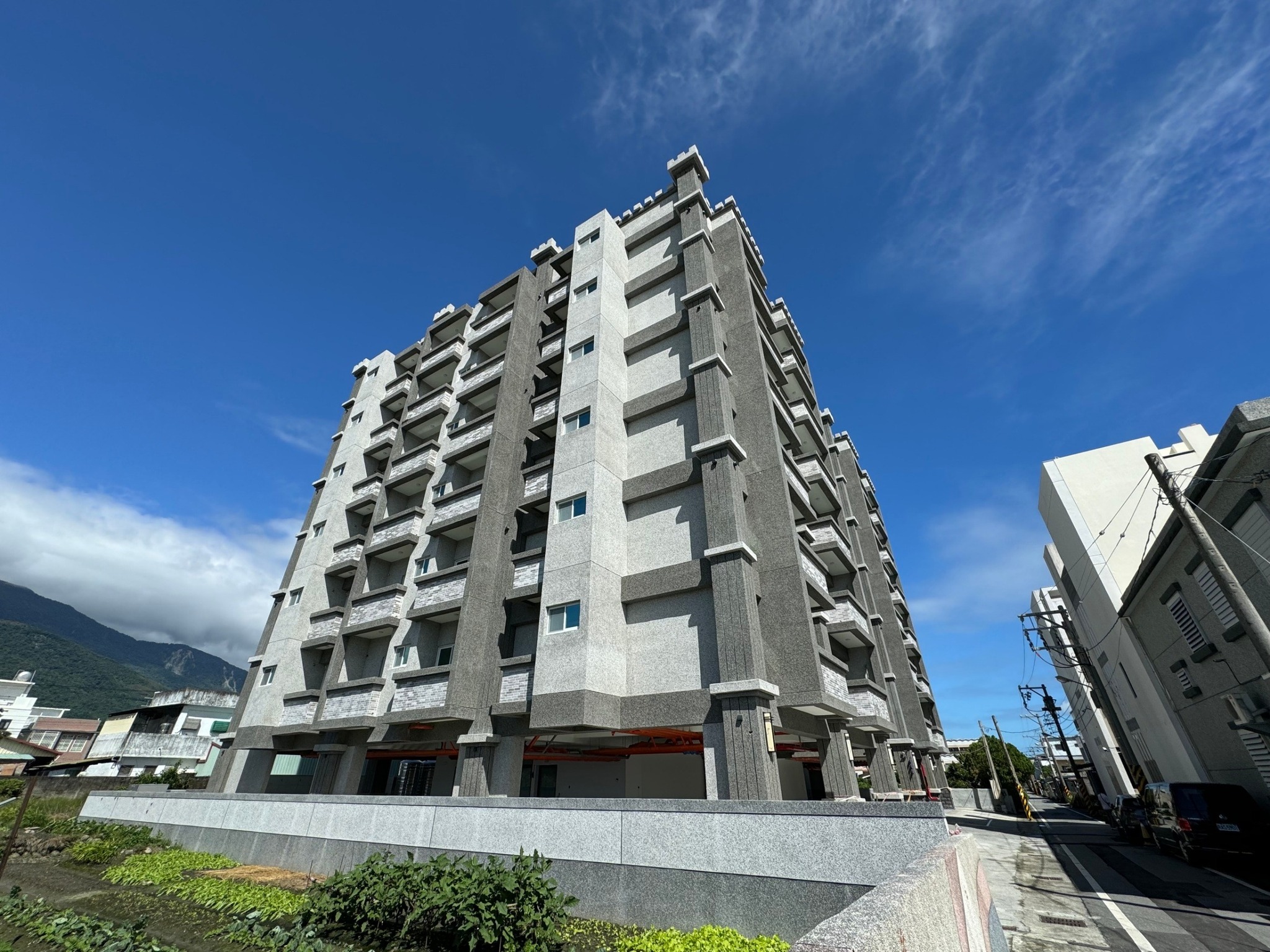 全台傳出零星爛尾災情，專家擔憂會出現骨牌效應。圖為花蓮預售屋「綠野仙蹤」。（翻攝自花蓮網路租屋售屋社群臉書粉專）