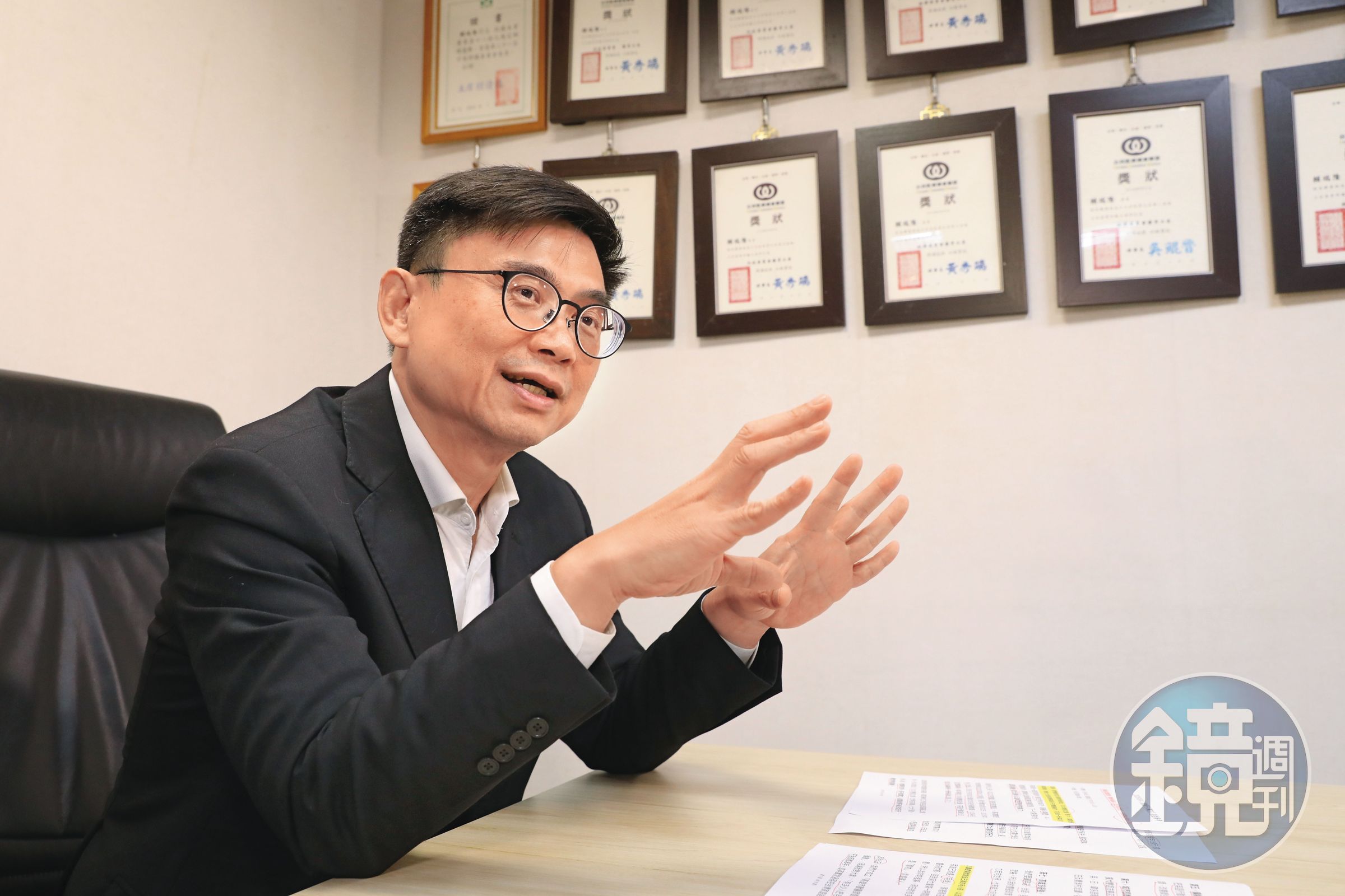 賴瑞隆期待高雄市長選舉能聚焦政見，而非攻擊對手。