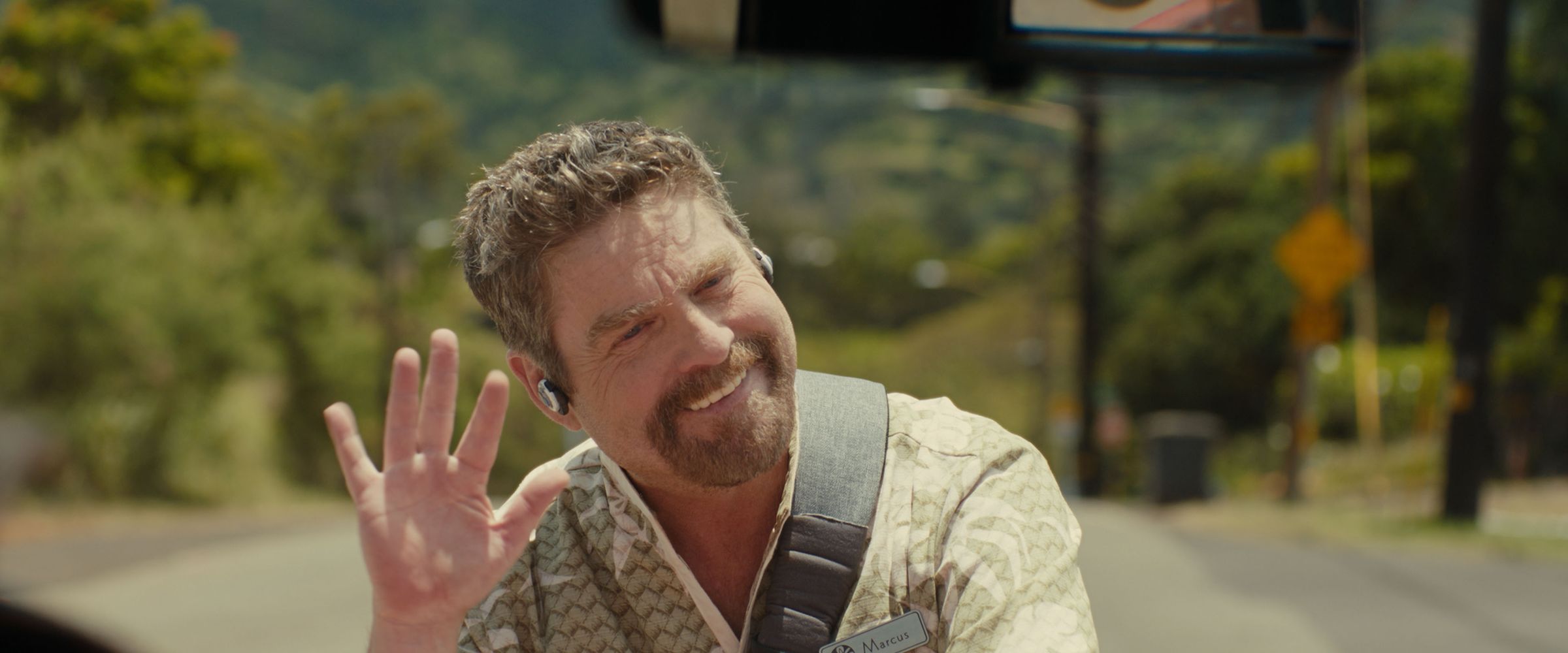 查克葛里芬納奇扮演真人版的強霸博士。(迪士尼提供)