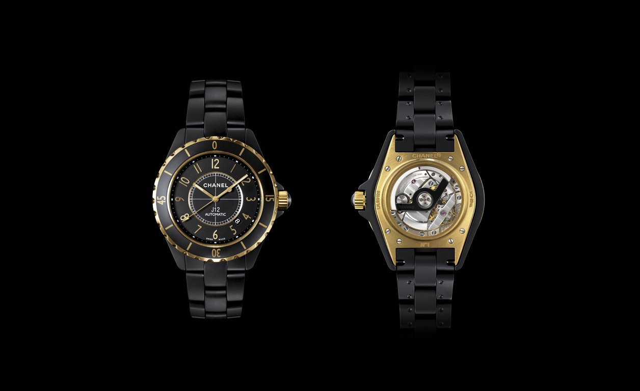 2008年，CHANEL與Audemars Piguet合作開發Chanel-AP 3125機芯，搭載於J12 Calibre 3125上