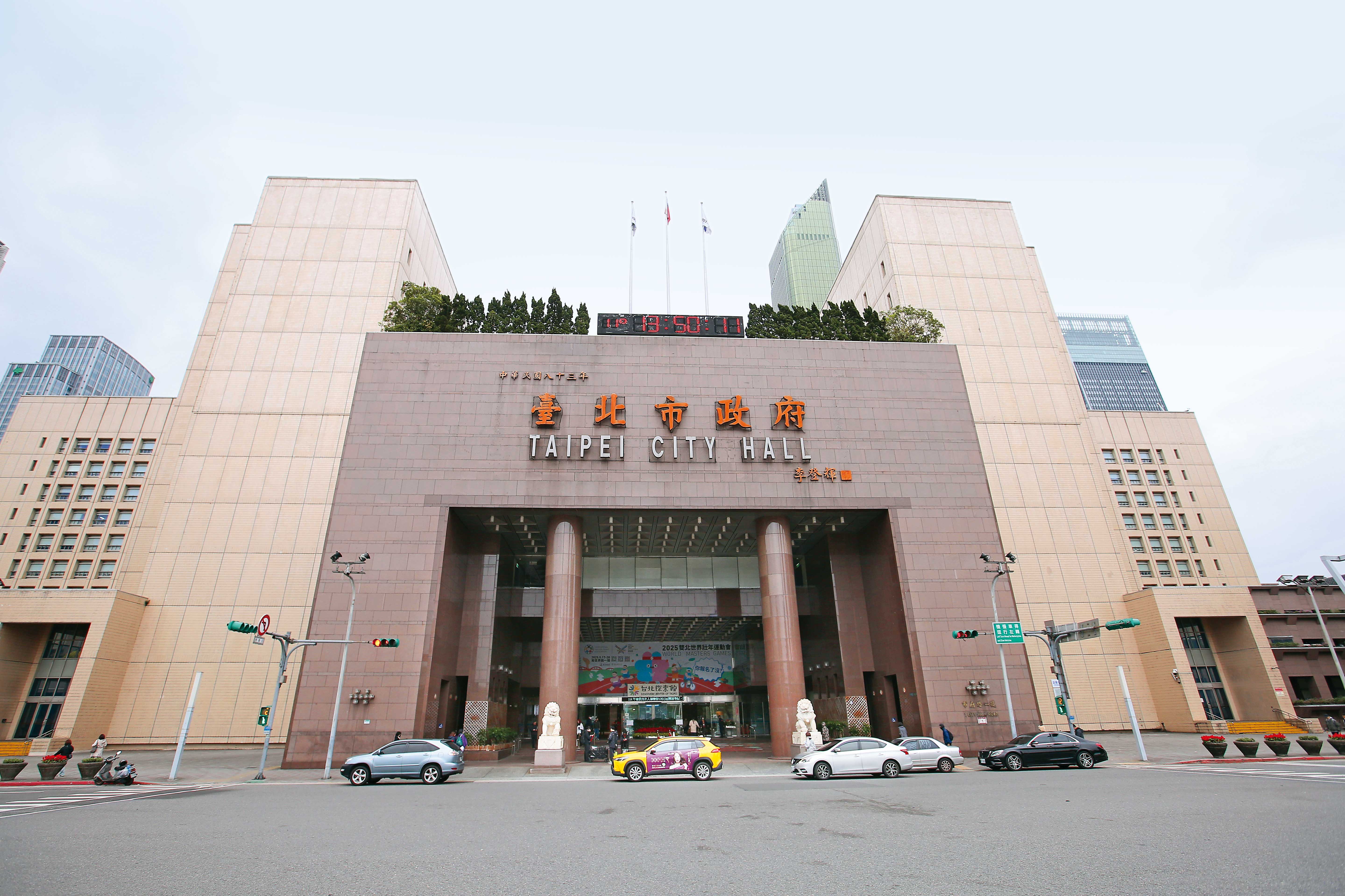 台北市政府（圖）相關局處對加害男童束手無策，引發被害人家長不滿。