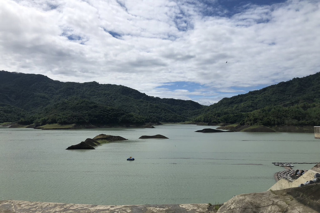 此波鋒面降雨讓南化水庫則累積降雨量134.3mm，蓄水量增加559萬公噸。（台南市水利局提供）