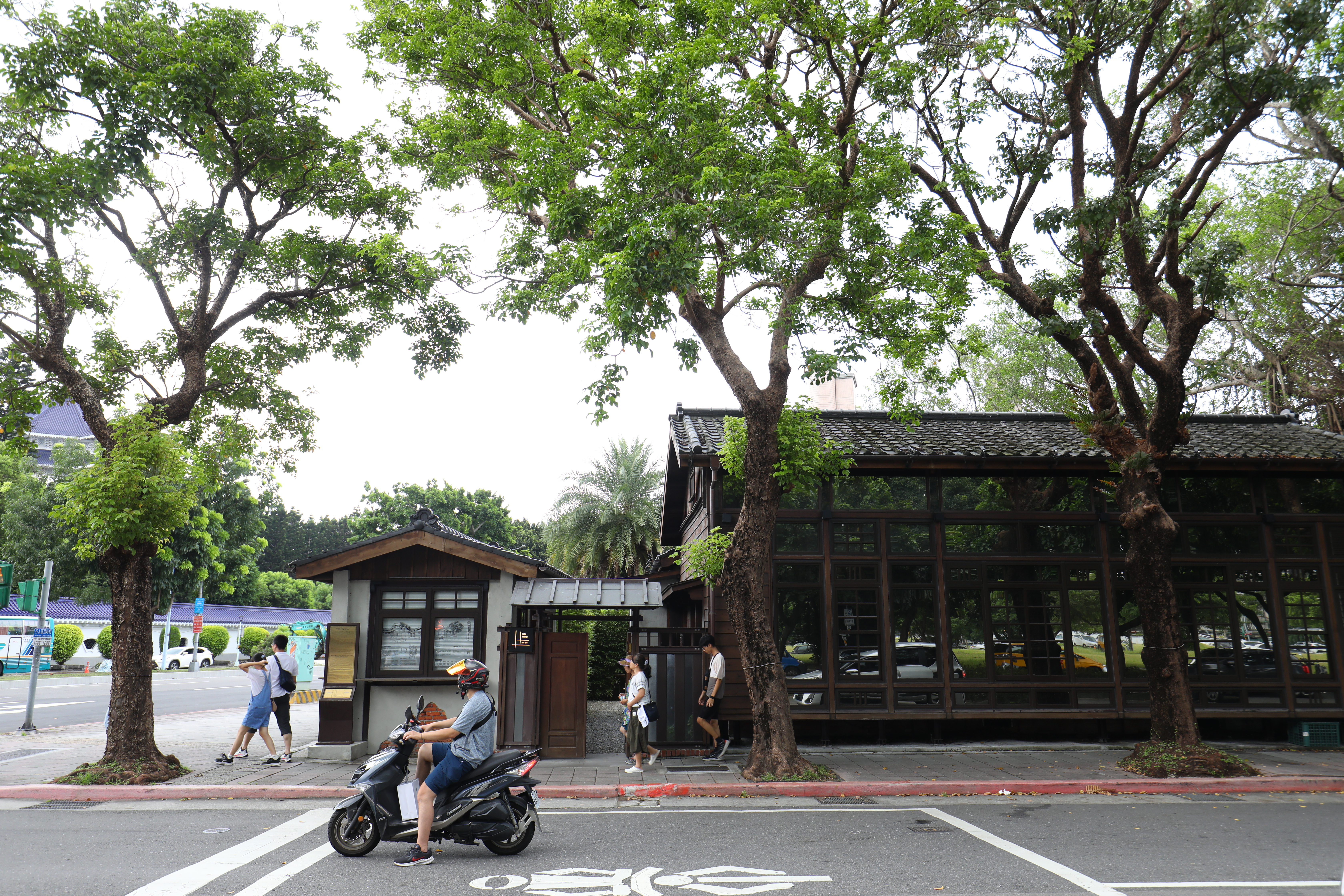 台北愛國東路上的日式歷史古蹟「樂埔薈所」建造於1940年，已有80年歷史。