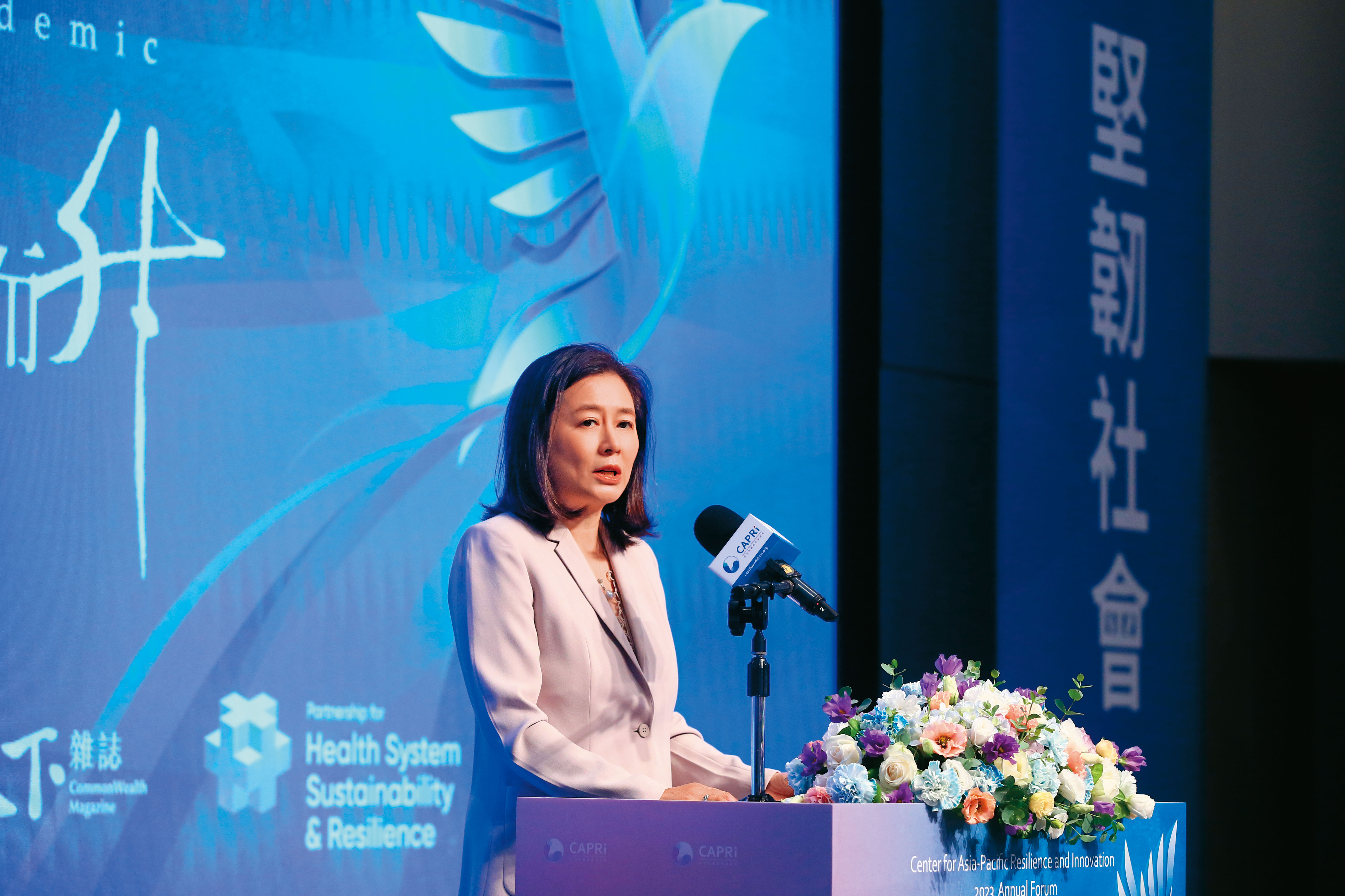 林夏如說：「美國和中國現在都在舉國家之力發展半導體產業，在兩強的擠壓下，台灣的半導體製造業未來一定會被壓縮。」