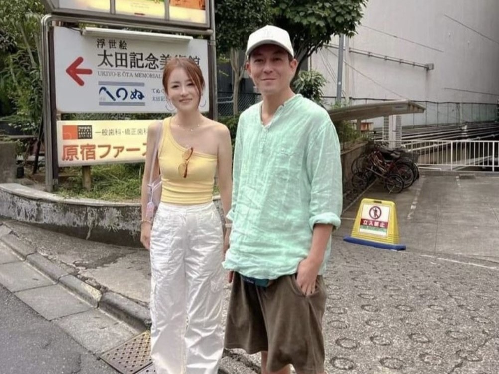 女網友曬照，指和劉德華相遇，實則是陳冠希。（圖／翻攝自爆料公社）