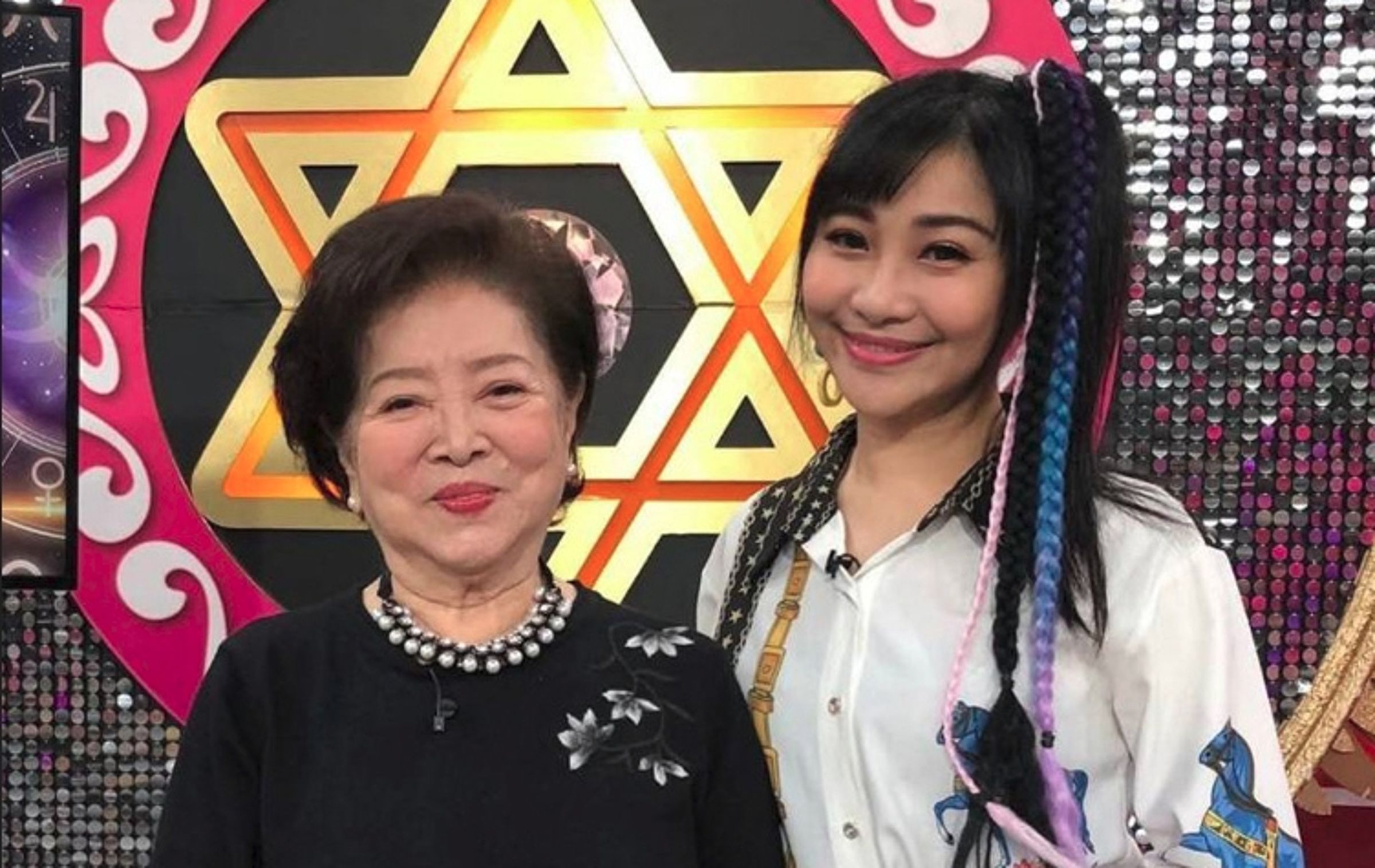 台語歌手紫君與金馬影后陳淑芳擁多年情誼。（欣代唱片提供）