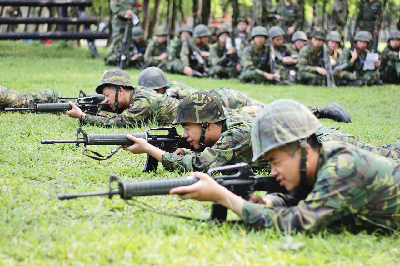 高雄一名姓二等兵，因不滿上士班長的管教，在辦公室當眾辱罵長官「智障」，被依公然侮辱長官罪起訴。（翻攝自中華民國陸軍臉書粉專）