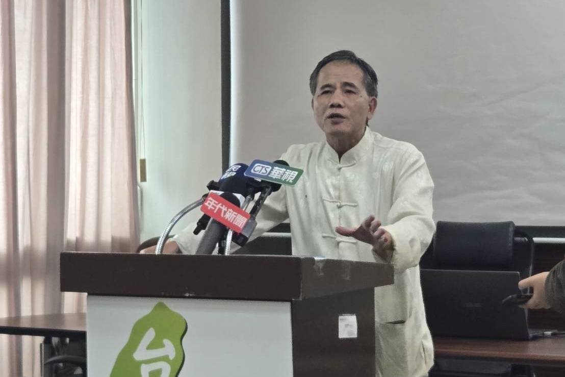 針對香港宏福苑大樓世紀惡火，台灣公安學會創會理事長劉進明點出火勢延燒關鍵。（台灣公安學會提供）