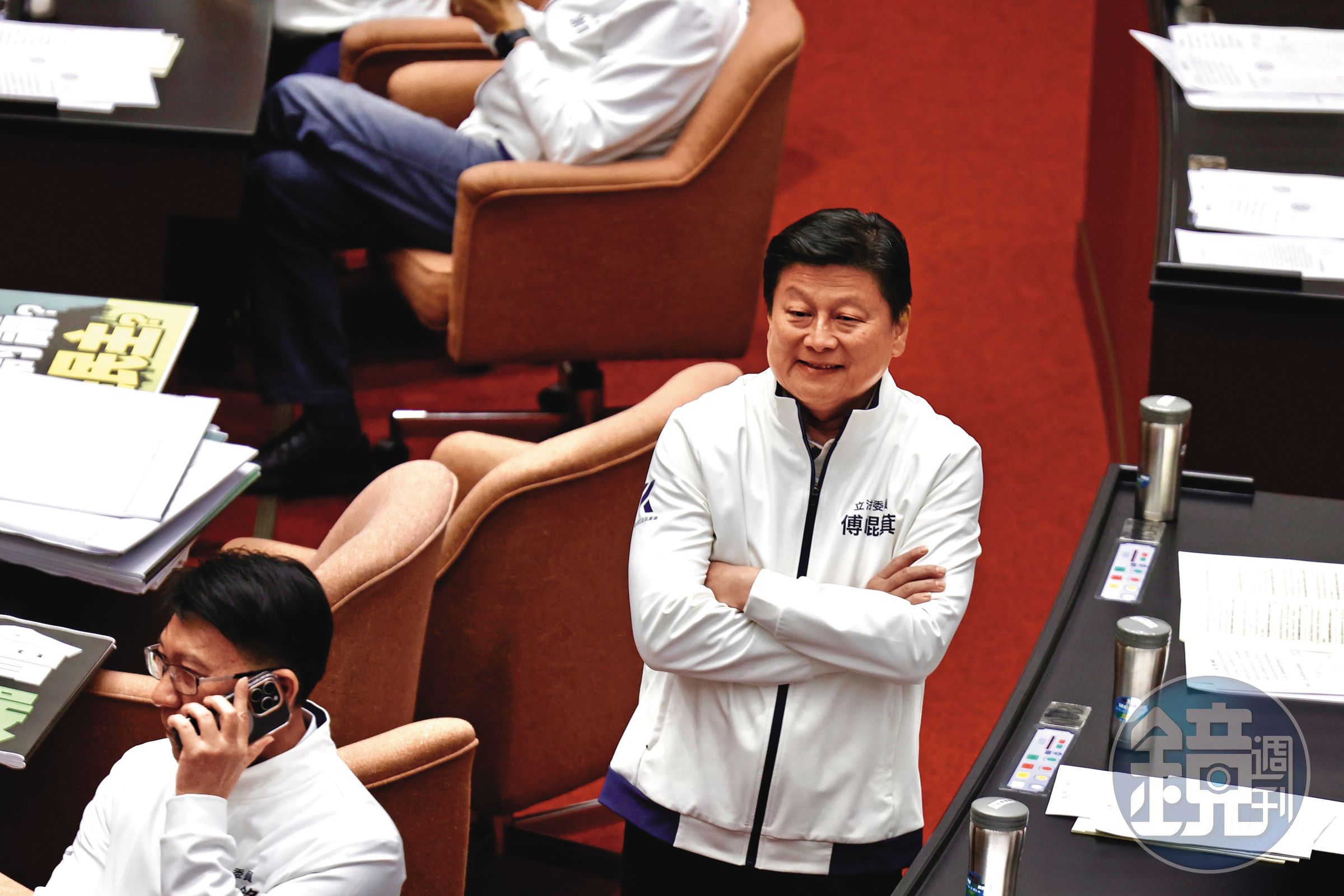 受封花蓮王的藍委傅崐萁，如今也成為罷免團體目標。