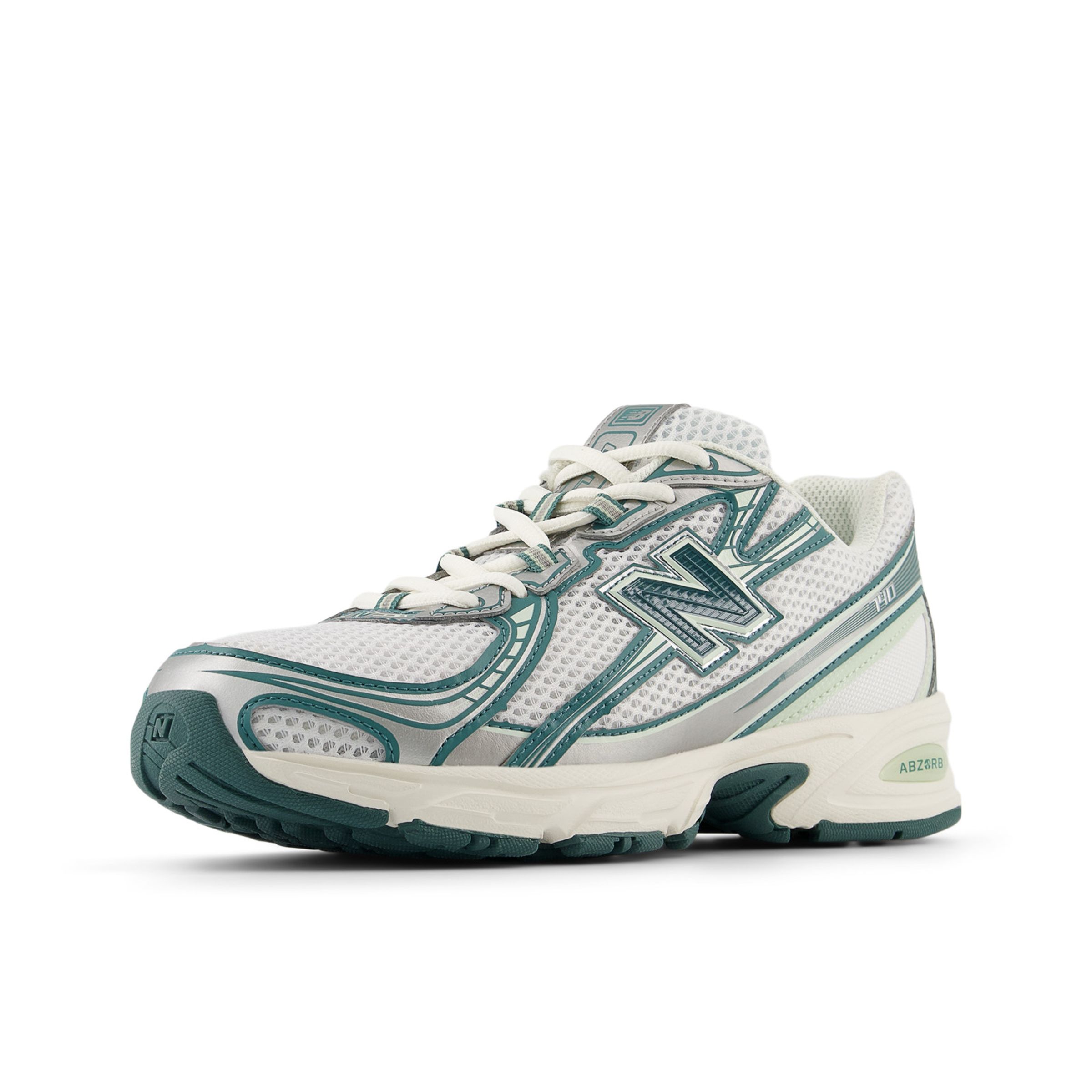 森林綠740。NT$3,280(New Balance提供)