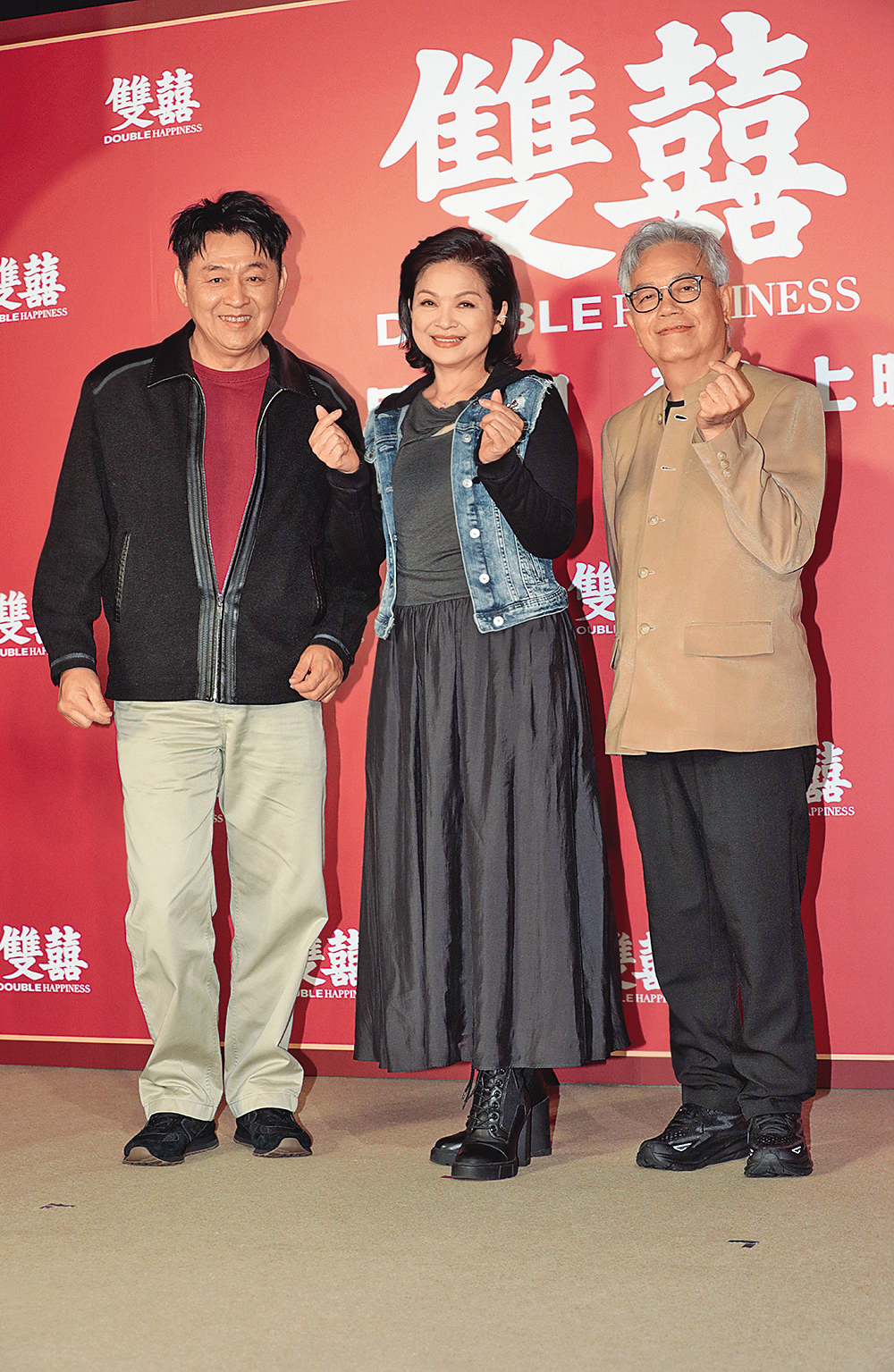 田啟文(右起)來台拍《雙囍》和楊貴媚、庹宗華合作。圖為三人出席電影首映禮。