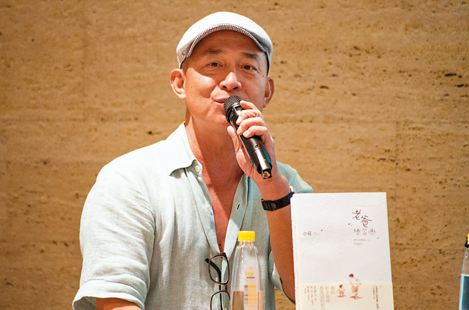 大辣總編輯黃健和觀察外國漫畫家來台發展,在溝通模式、專業度及敘事角度,都能為台漫帶來更多刺激。(周文凱攝)