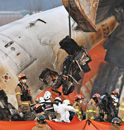救難人員表示，現場狀況相當嚴重殘酷。（翻自《朝鮮日報》）