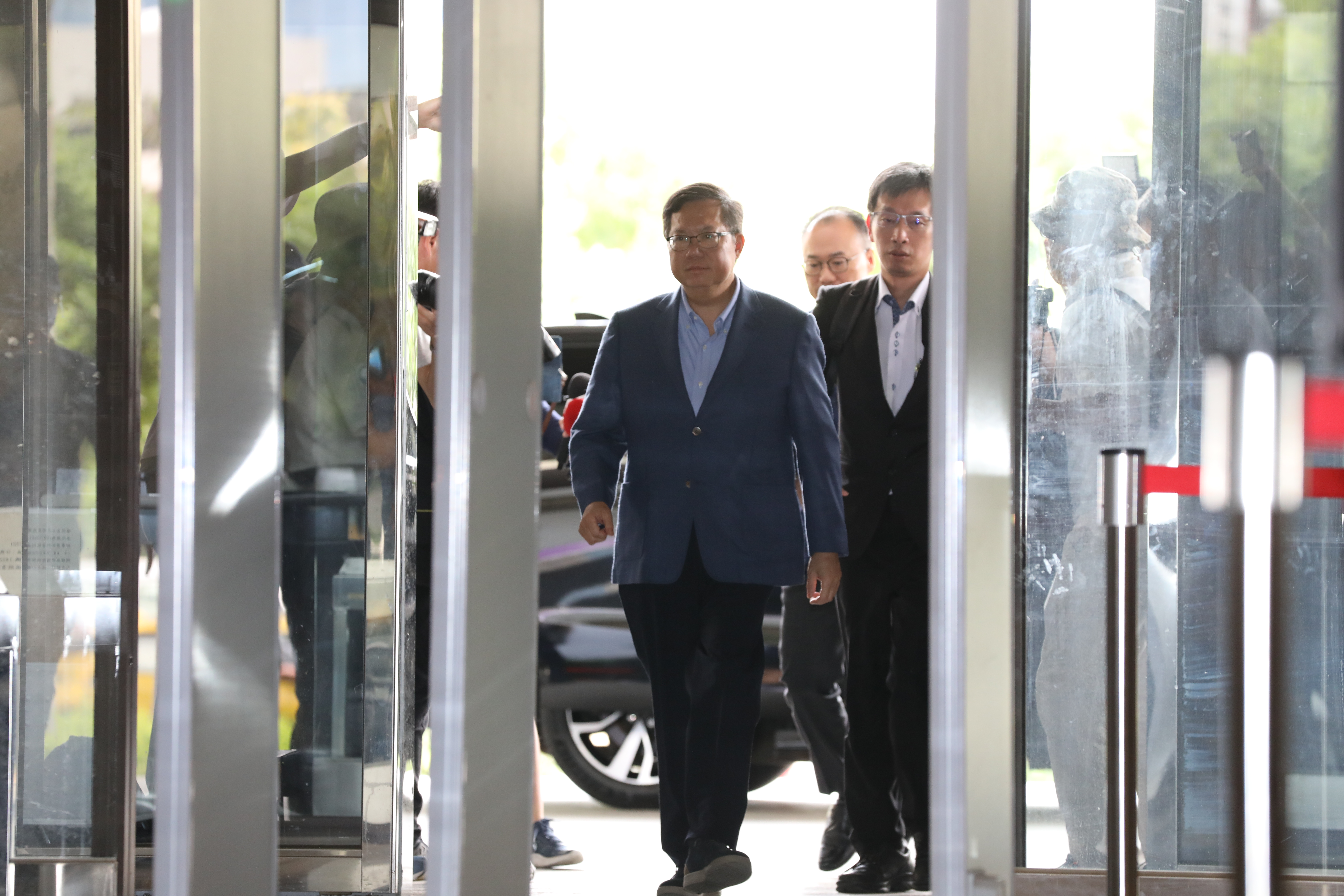 鄭文燦涉貪遭羈押，民俗專家分析其命盤內含「五鬼」或犯關煞。