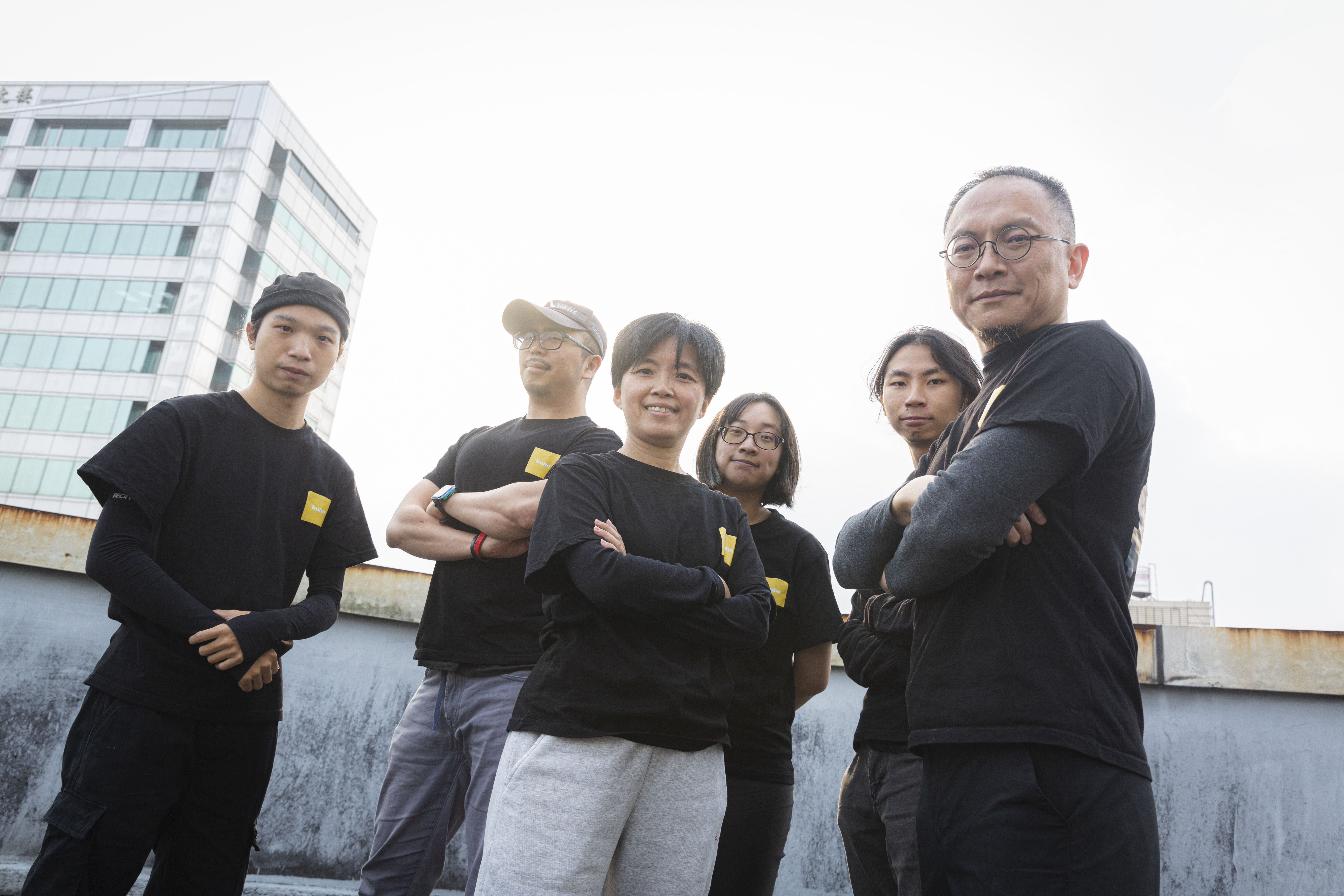 不或互動娛樂在2014年成立,左起為特效兼音效設計柳喻翔、主設計沈義捷、共同創辦人陳志瑜、美術動作設計姜錦蓉、主程式設計劉奕欣,及共同創辦人暨製作人簡明哲。