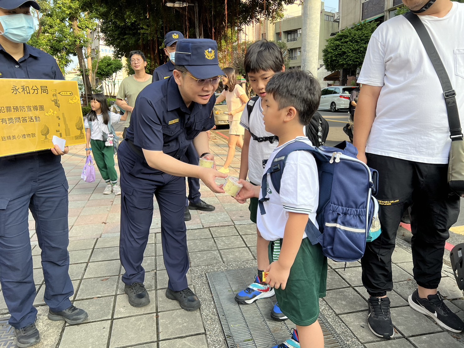 新學期開學,警方護童勤務啟動。(警方提供)