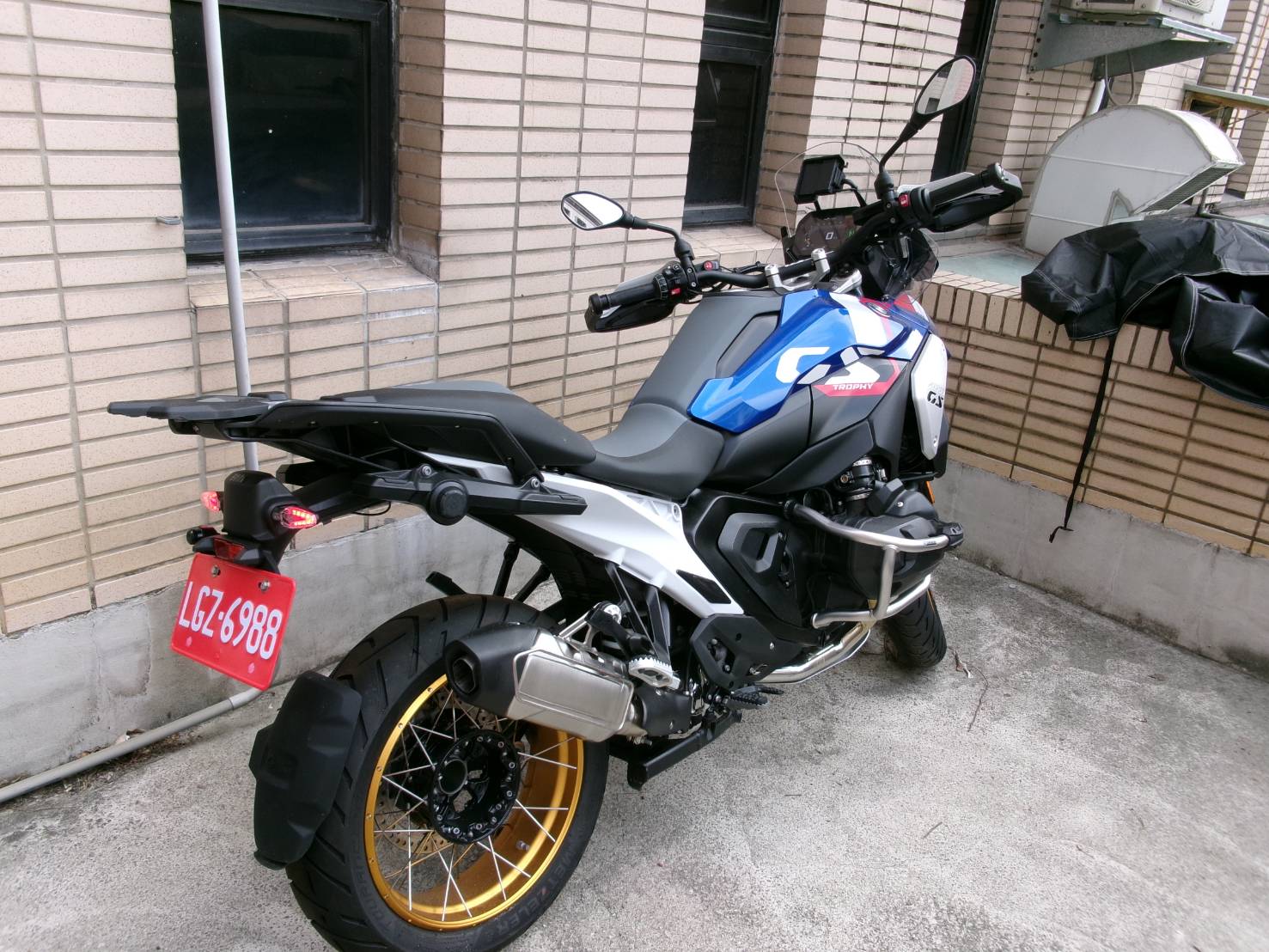 BMW 大型重型機車以119 萬元順利拍定。(中檢提供)