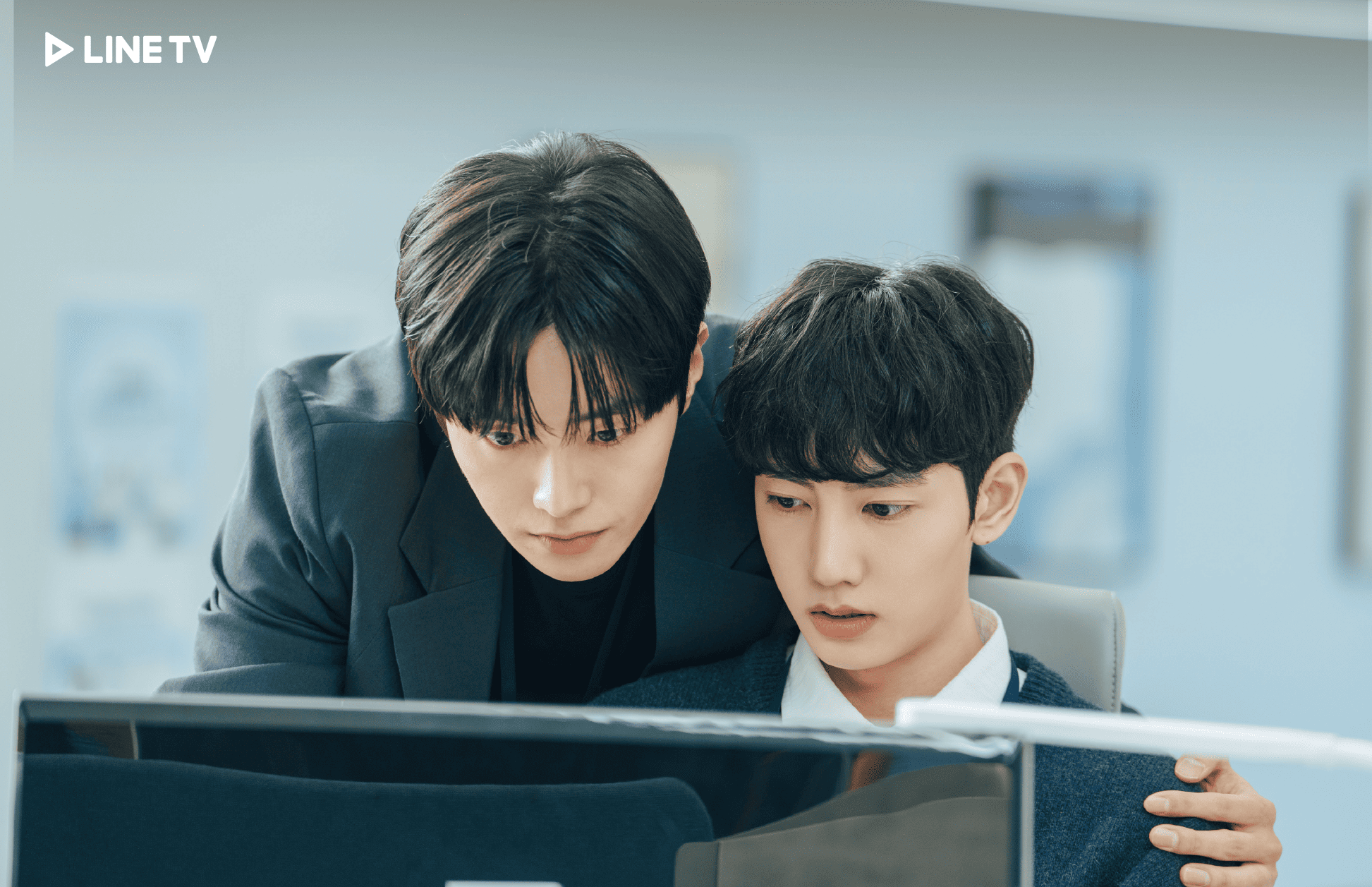 成升嘏與蔡鍾赫主演BL韓劇韓劇《乙方戀愛指南》，互動超自然。（LINE TV提供）
