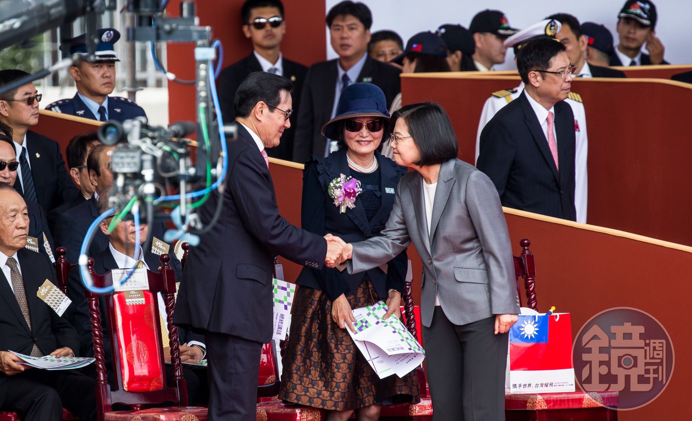 馬英九往年都會應邀出席國慶大典,但今年他以反對台獨為由拒絕出席。圖為2019年國慶大典,當年英文活動名稱為「Taiwan Forward」。