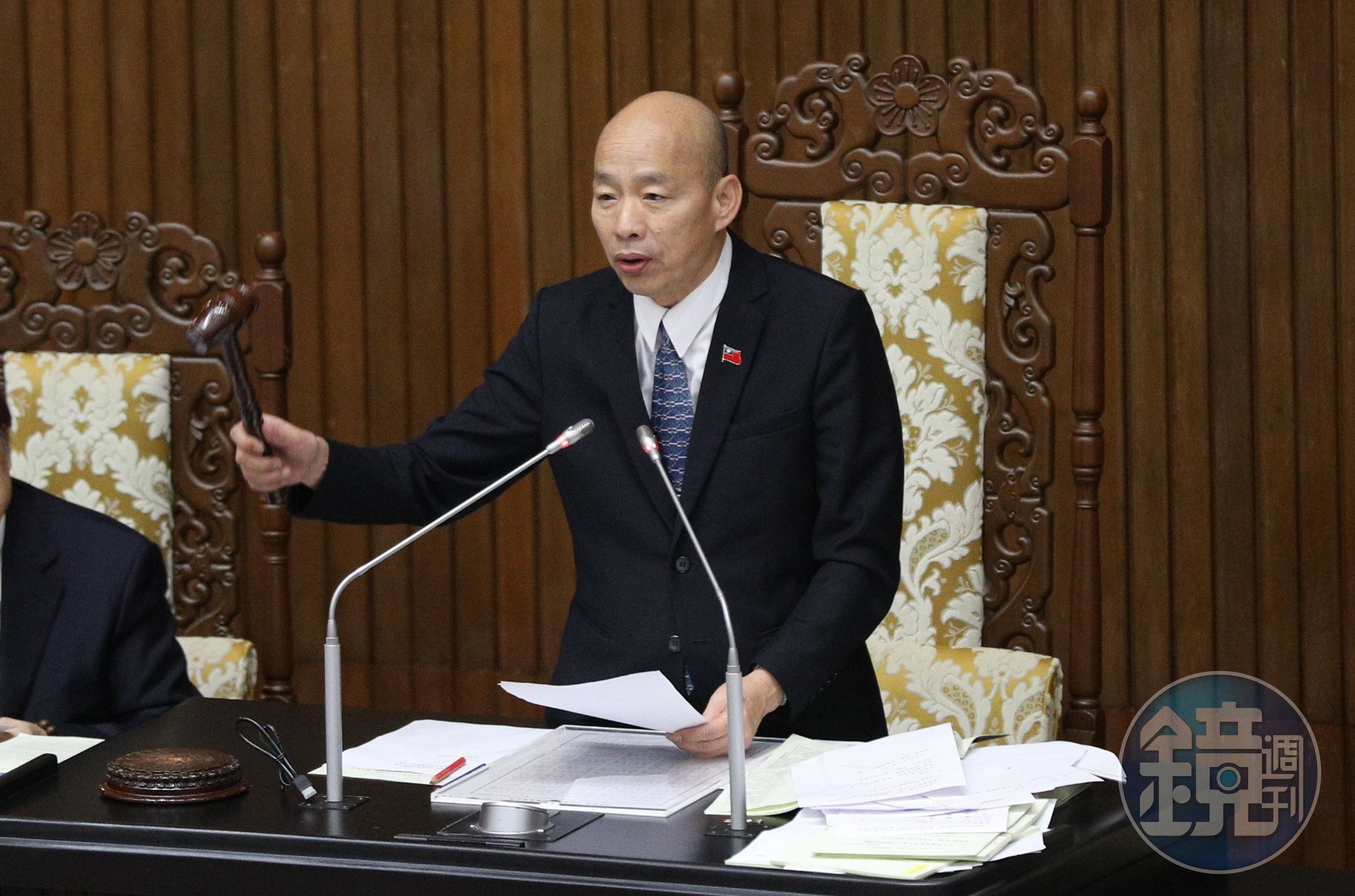 凱米颱風給中南部帶來超大豪雨,淹水災情慘重,立法院長韓國瑜表示,典亮基金會將購買5000瓶消毒水分發給需要的受災民眾。(本刊資料照)