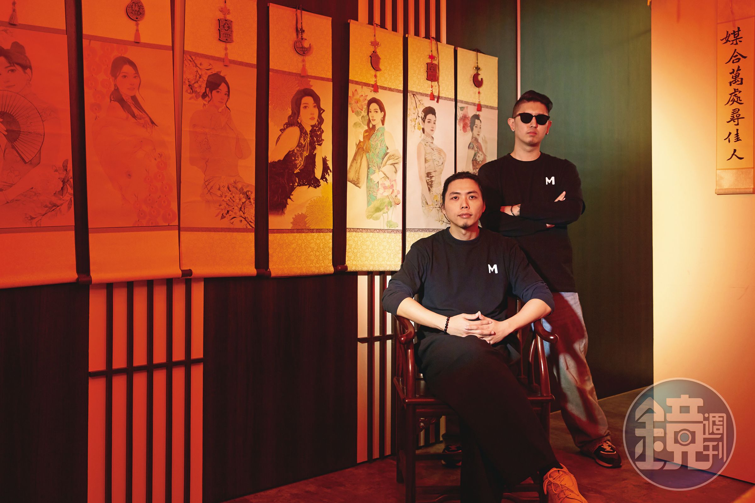 麻豆傳媒亞太區負責人Aaron(前)與導演香蕉先生(後),希望以遊戲拓展更多商機。