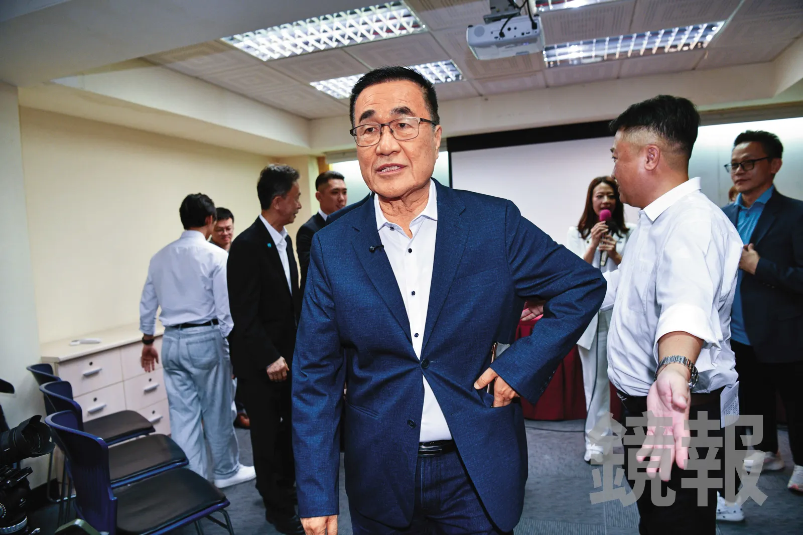 鬍鬚張遭出征「像復辟大罷免」? 李四川喊「沒必要攻擊商家」:昨天我有買滷肉飯吃