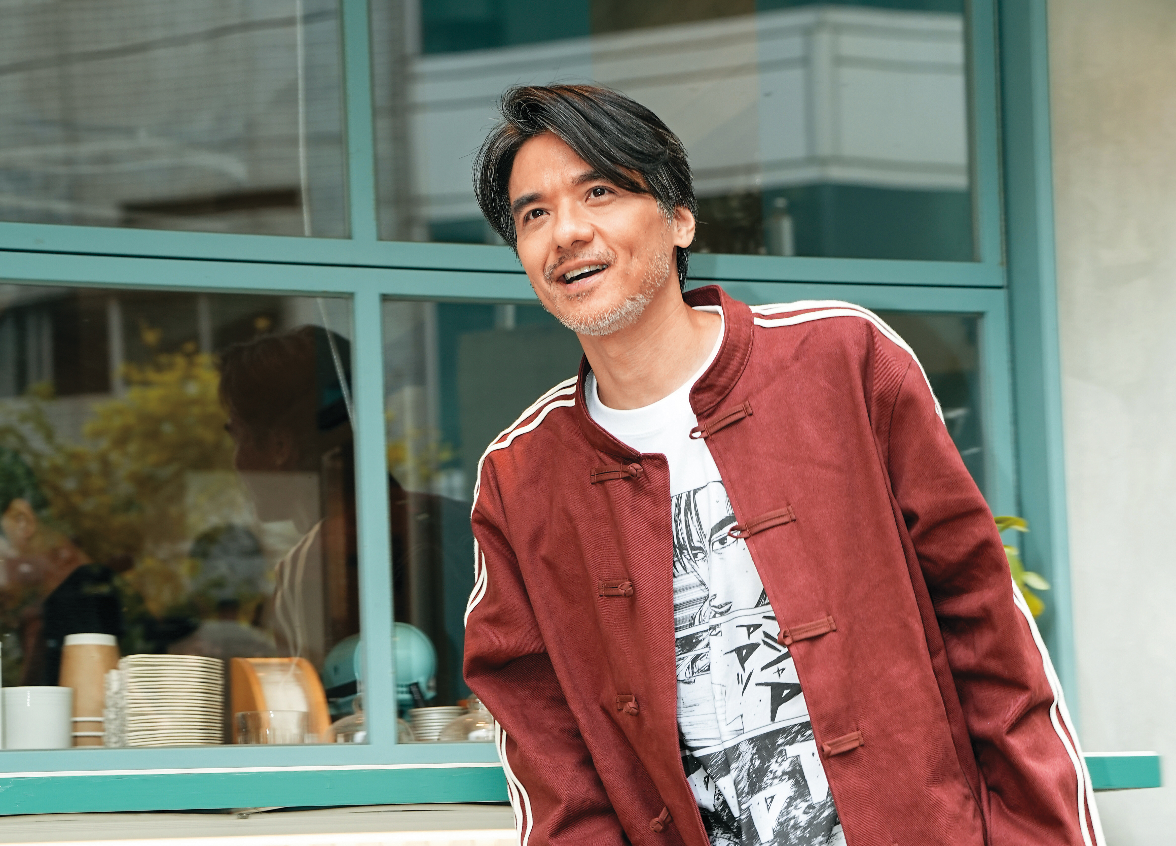 馮德倫一出場竟有點直男被掰彎的港覺，舒淇愛ㄗ意喔～（誤）