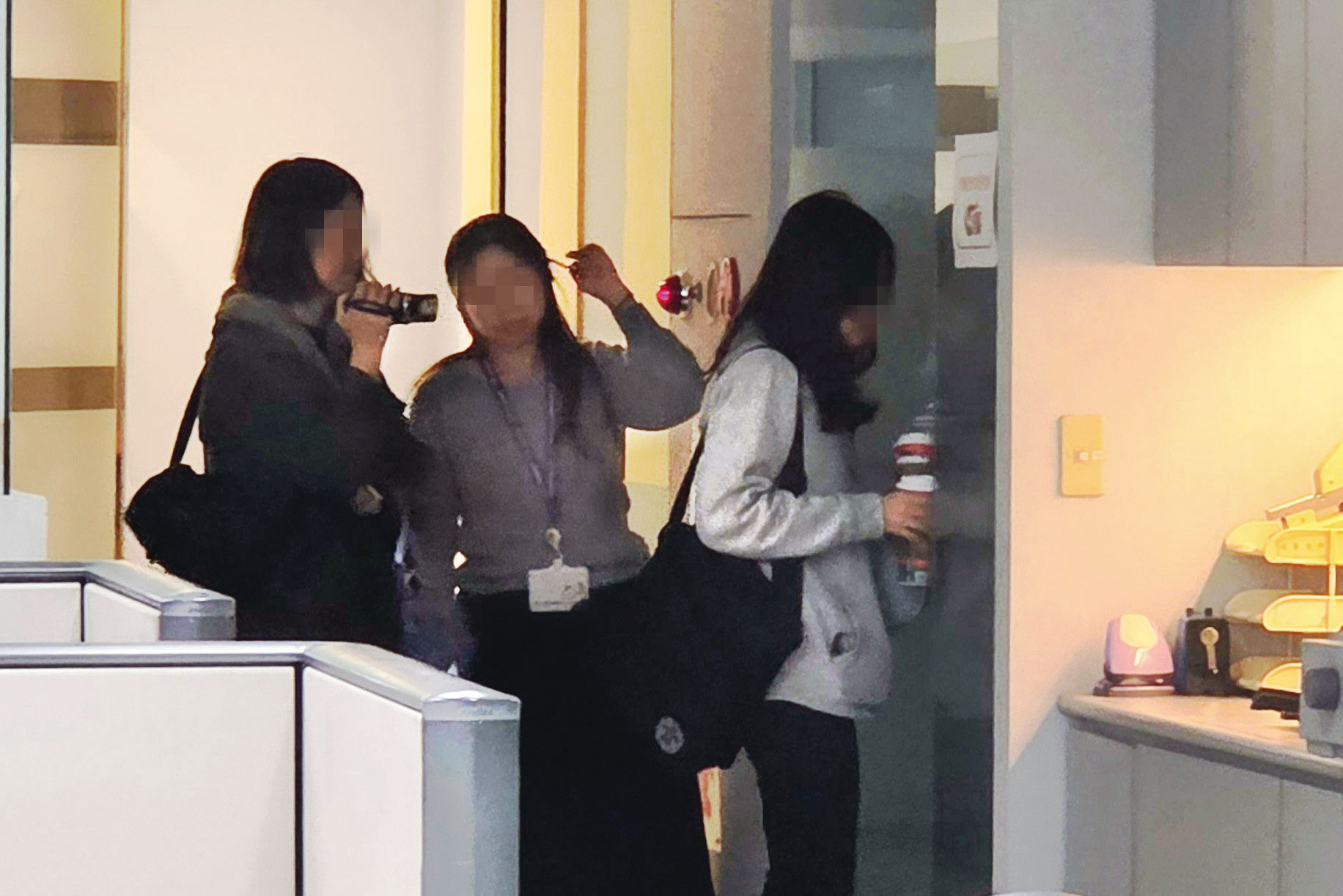 檢調搜索光耀科，並約談前董事長郭維斌等人。