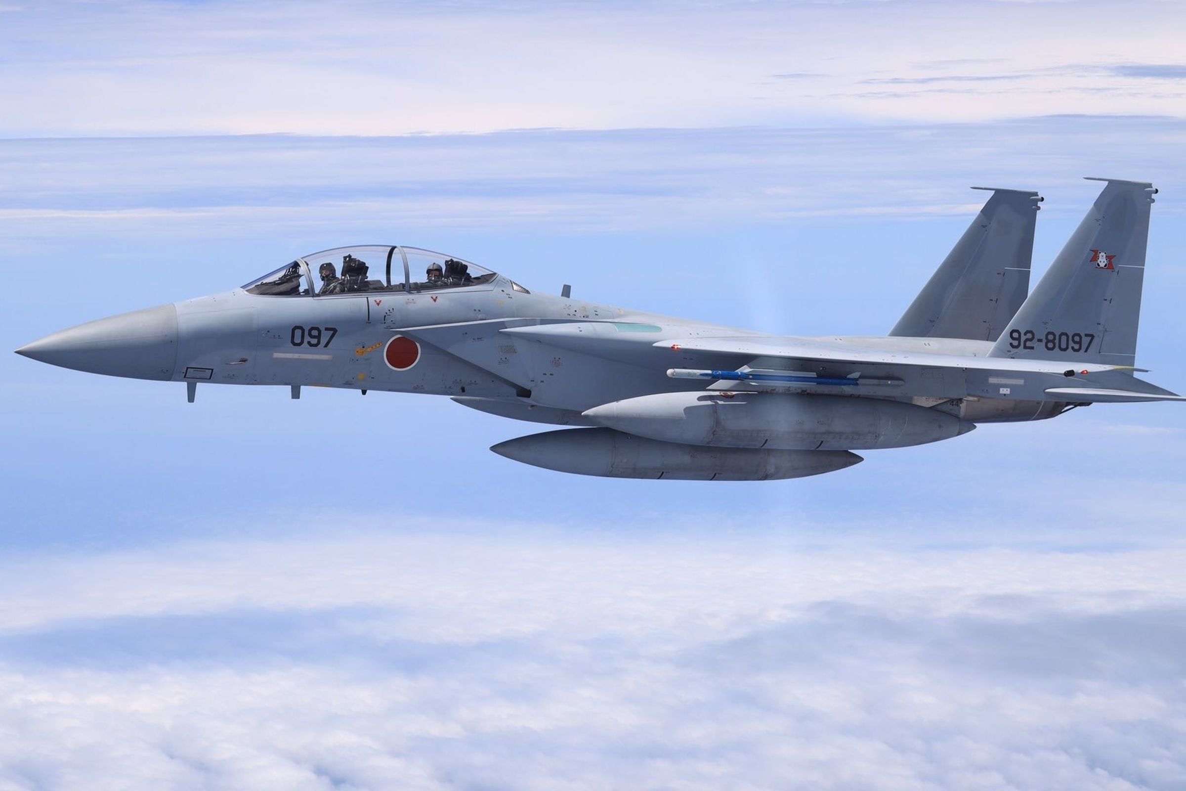 中國解放軍戰機本月6日對航空自衛隊F-15戰機實施間歇性雷達照射。示意圖（翻攝自日本防衛省自衛隊Ｘ）